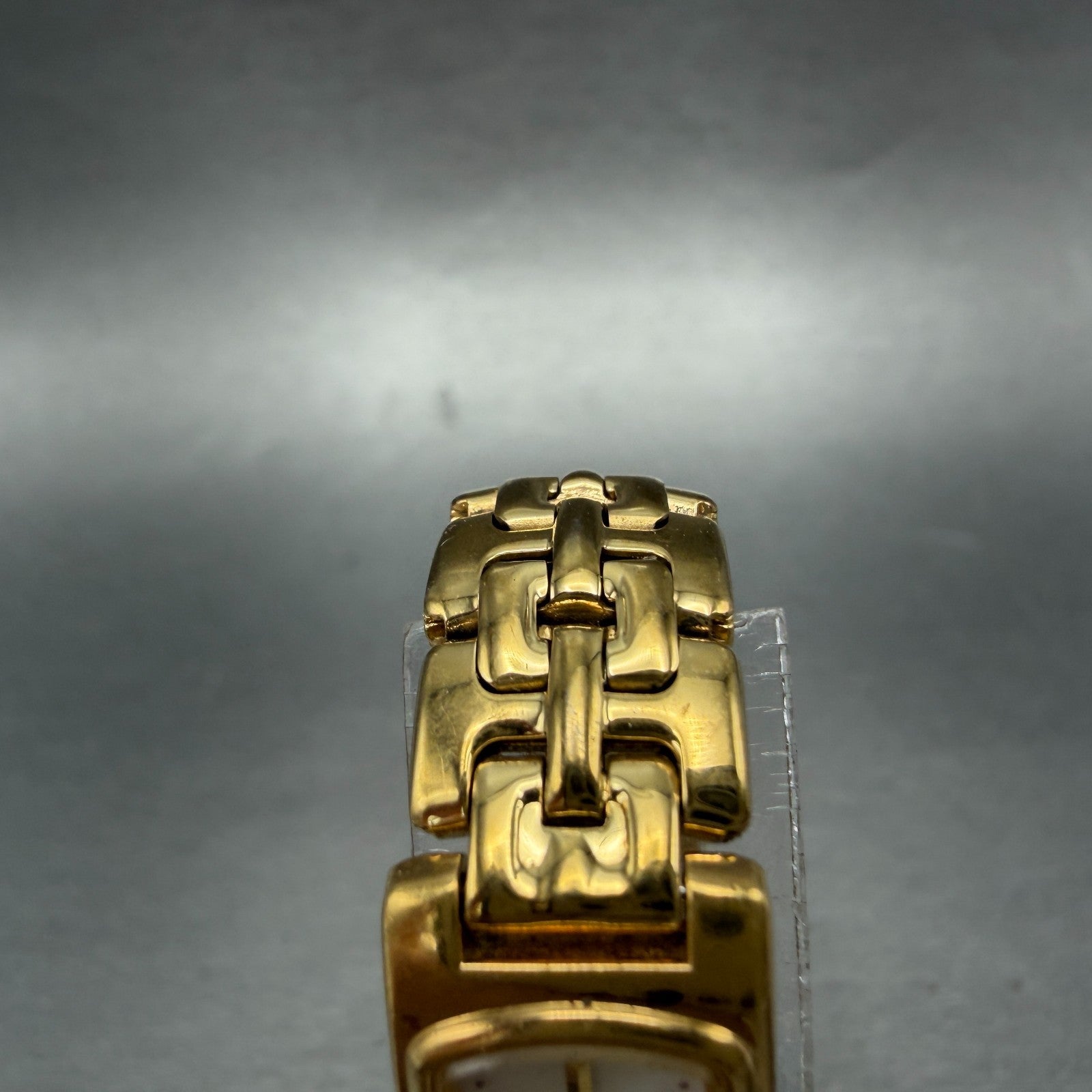 Seiko Tank Watch Women 13mm MOP Dial Gold Tone Rectangle 2E20-7279 New Battery4