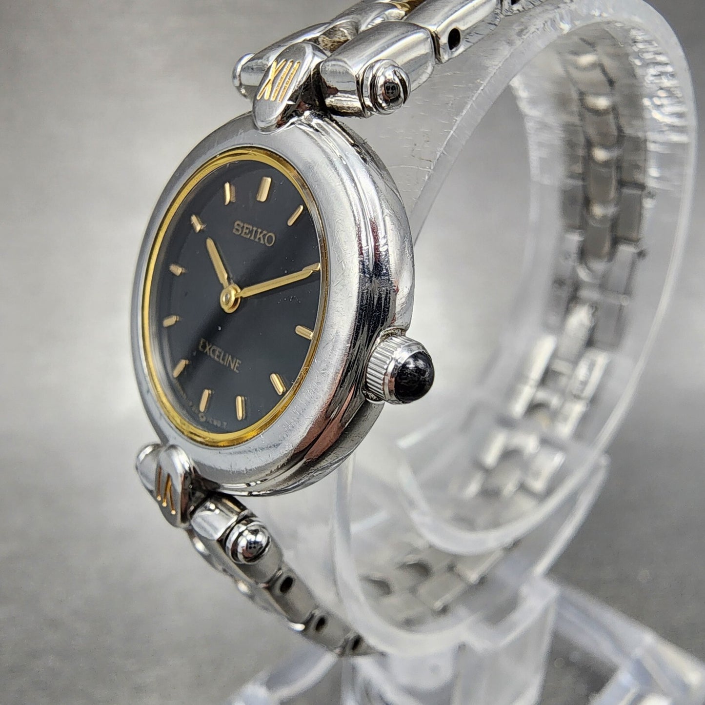 Seiko Exceline  Watch Women 20mm Black Dial Two Tone Round 1f200d0a New Batt2