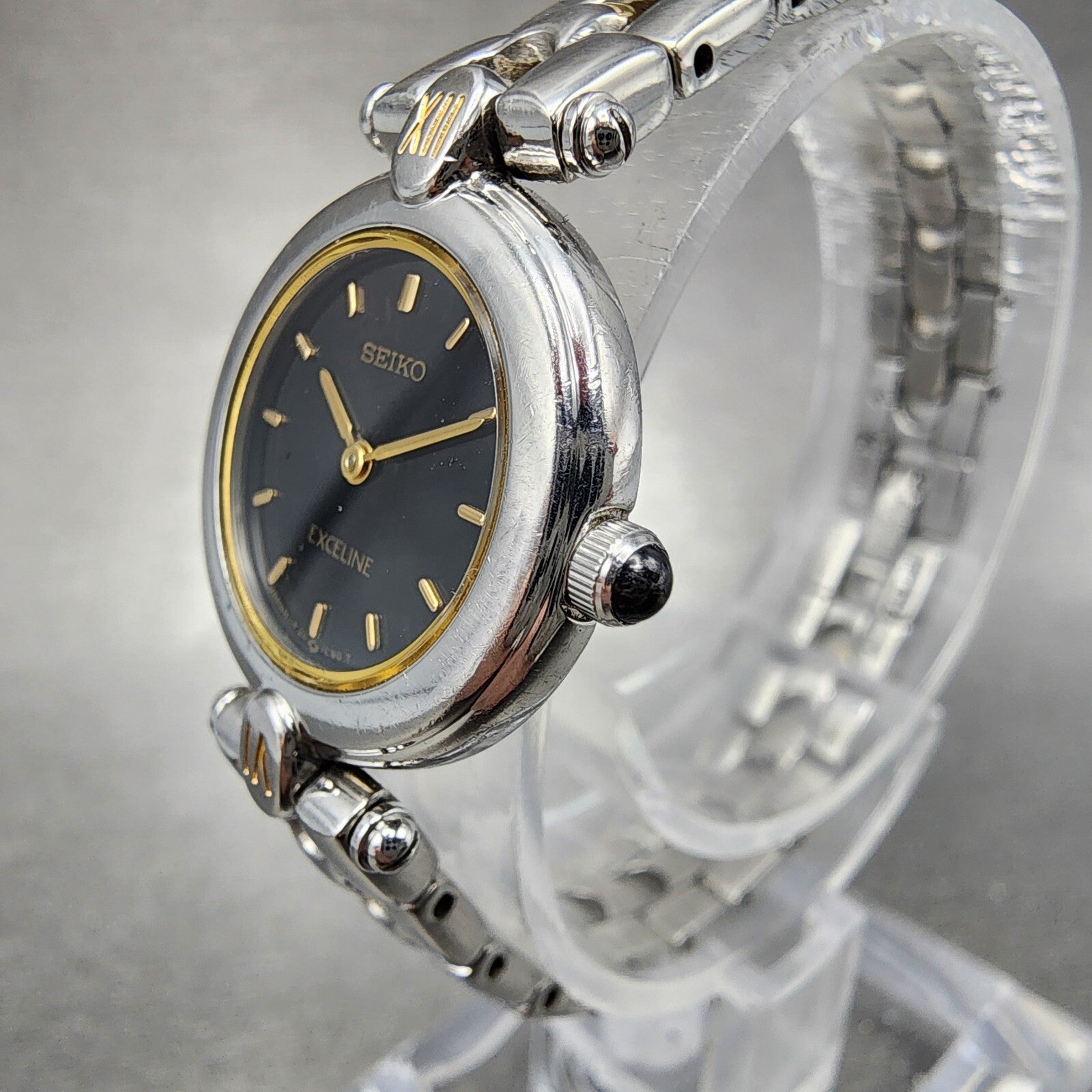 Seiko Exceline  Watch Women 20mm Black Dial Two Tone Round 1f200d0a New Batt2