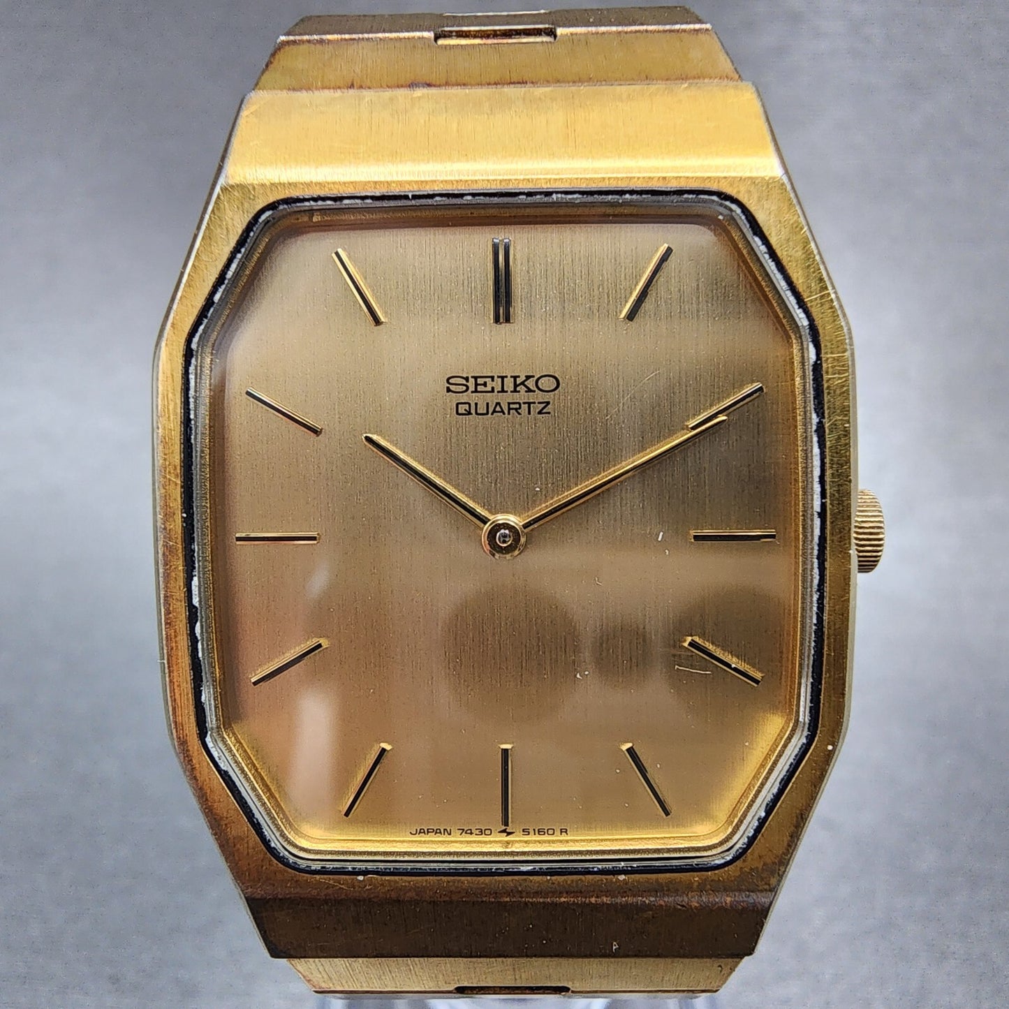 Seiko Tank Watch Men 28mm Gold Dial Gold Tone Octagon 74305079 New battery1