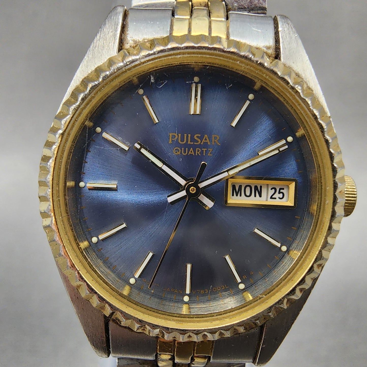 Pulsar Watch Women 24mm Blue Dial Two Tone Daydate Round V7830030 New Battery1
