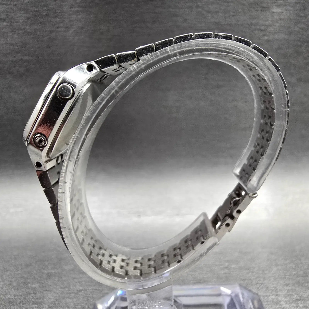 Seiko Digital Watch Women 23mm Blue Dial Silver Tone Rectangle L012-4009 New Bat6