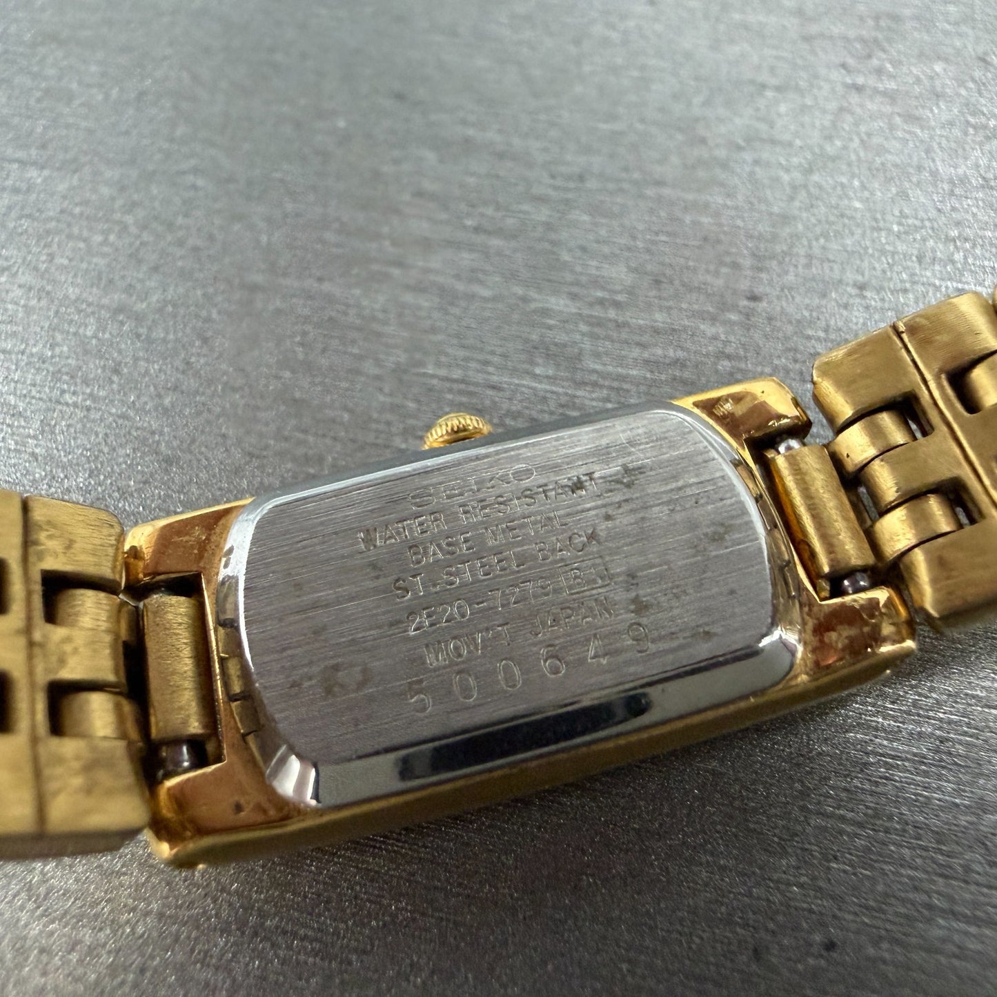 Seiko Tank Watch Women 13mm MOP Dial Gold Tone Rectangle 2E20-7279 New Battery9