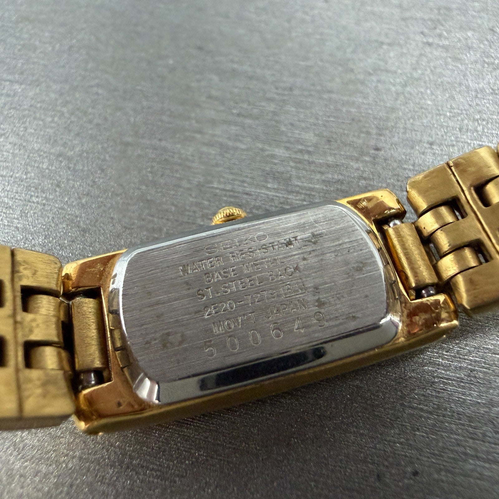 Seiko Tank Watch Women 13mm MOP Dial Gold Tone Rectangle 2E20-7279 New Battery9