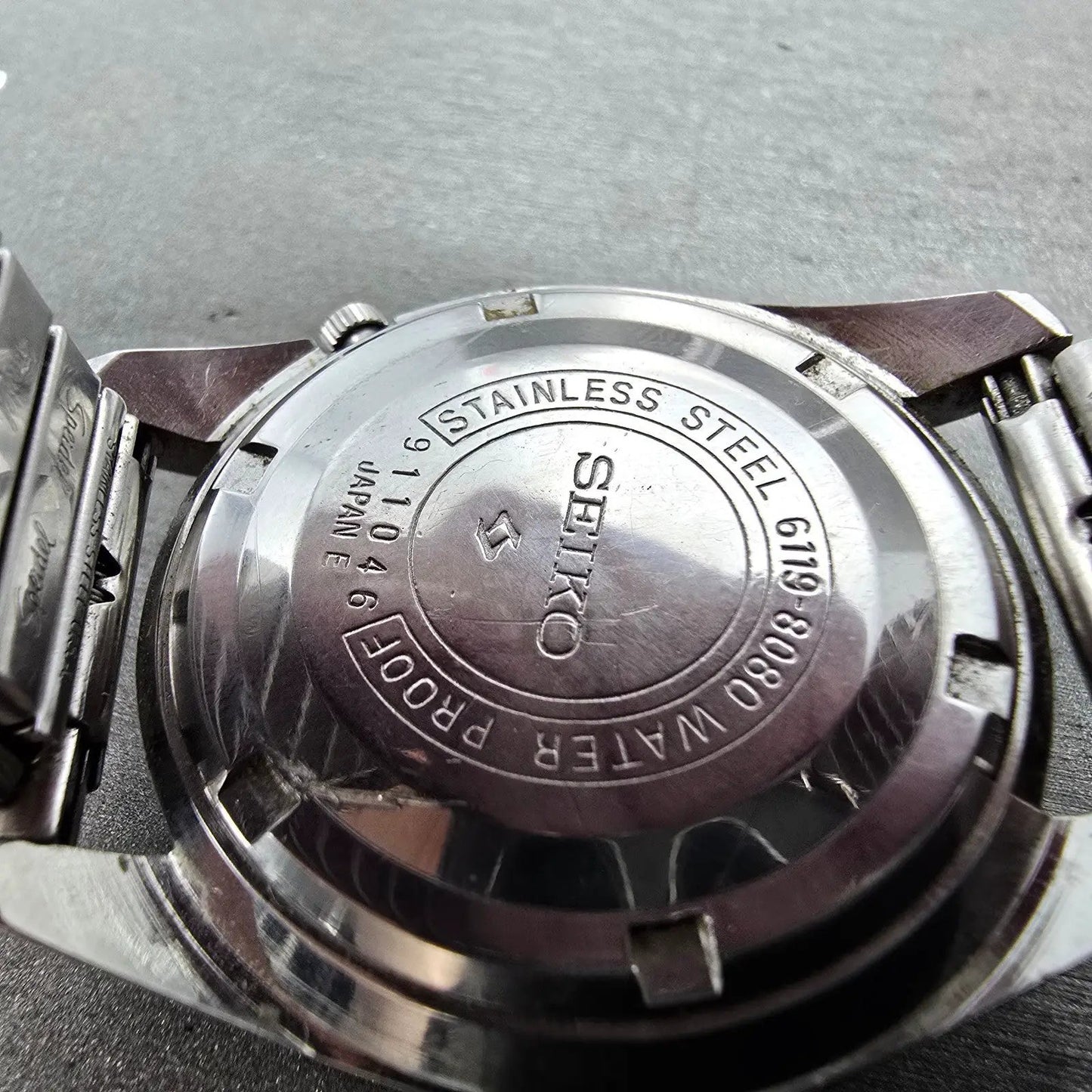 Seiko 5 Automatic Watch Men 37mm Silver Dial Silver Tone Daydate 6119-8080 PARTS10