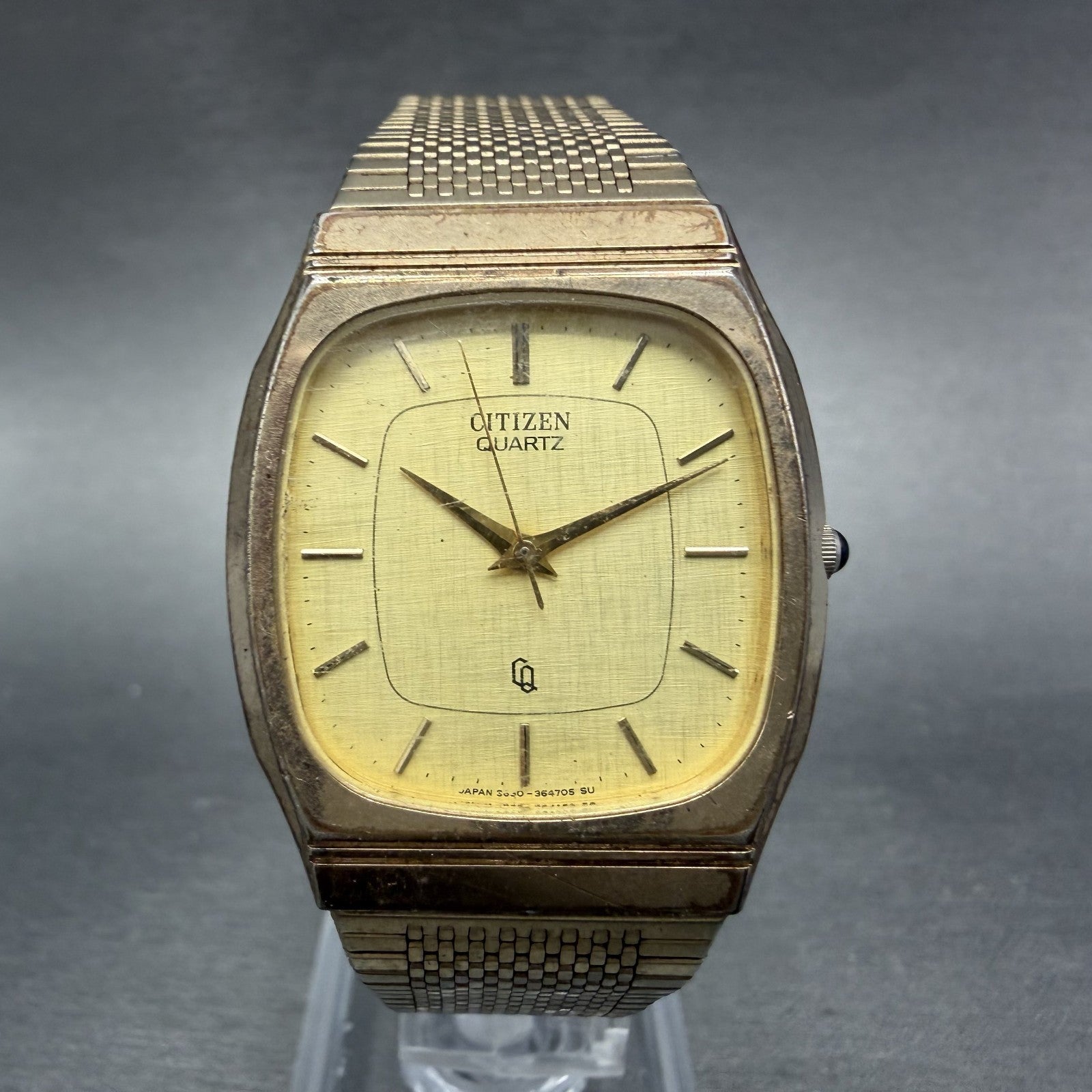 Citizen CQ Tank Watch Men 30mm Champagne Dial Gold Tone Rectangle New Batt VTG0
