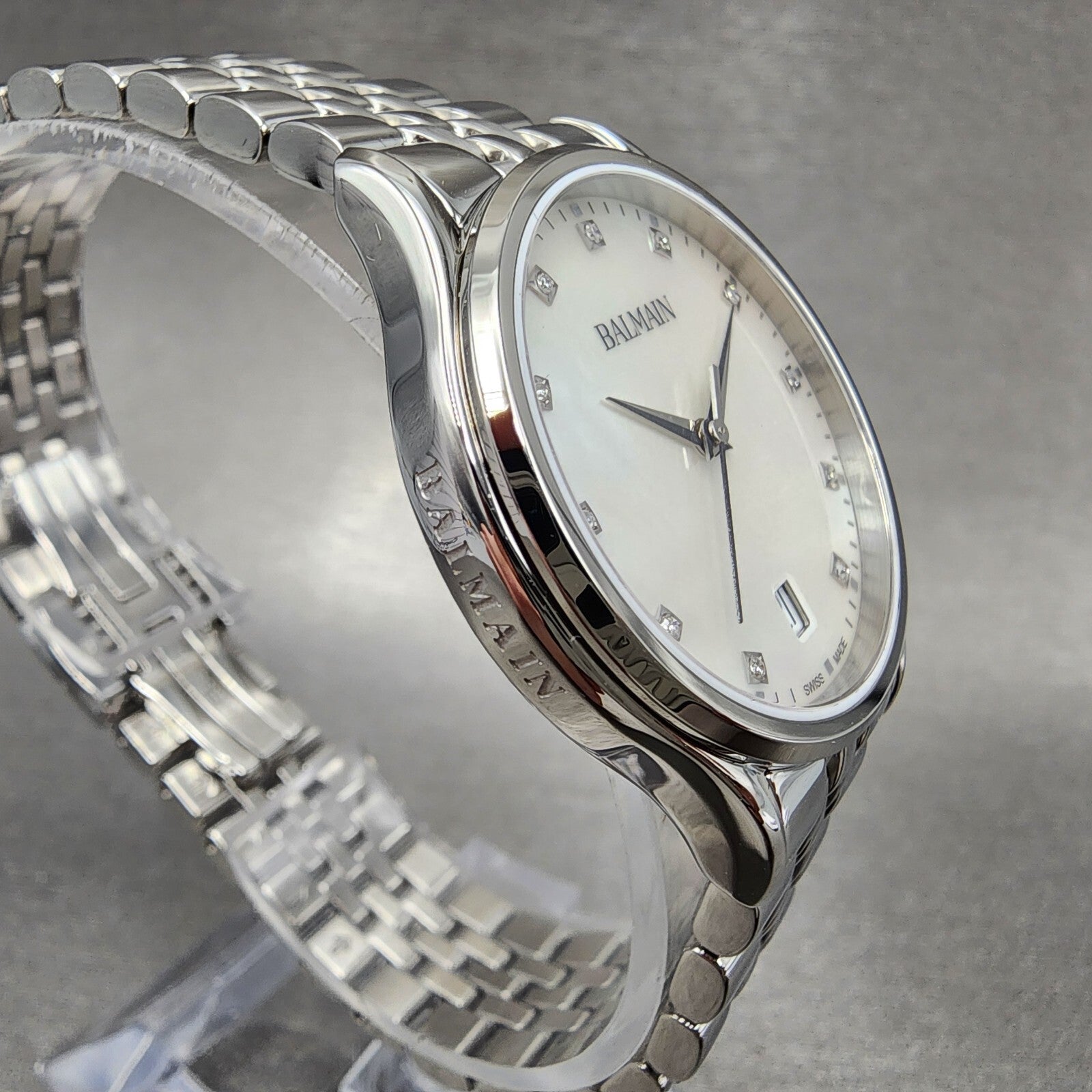 Balmain Classic R Watch Women 32mm MOP Dial Stainless Steel Date Round3