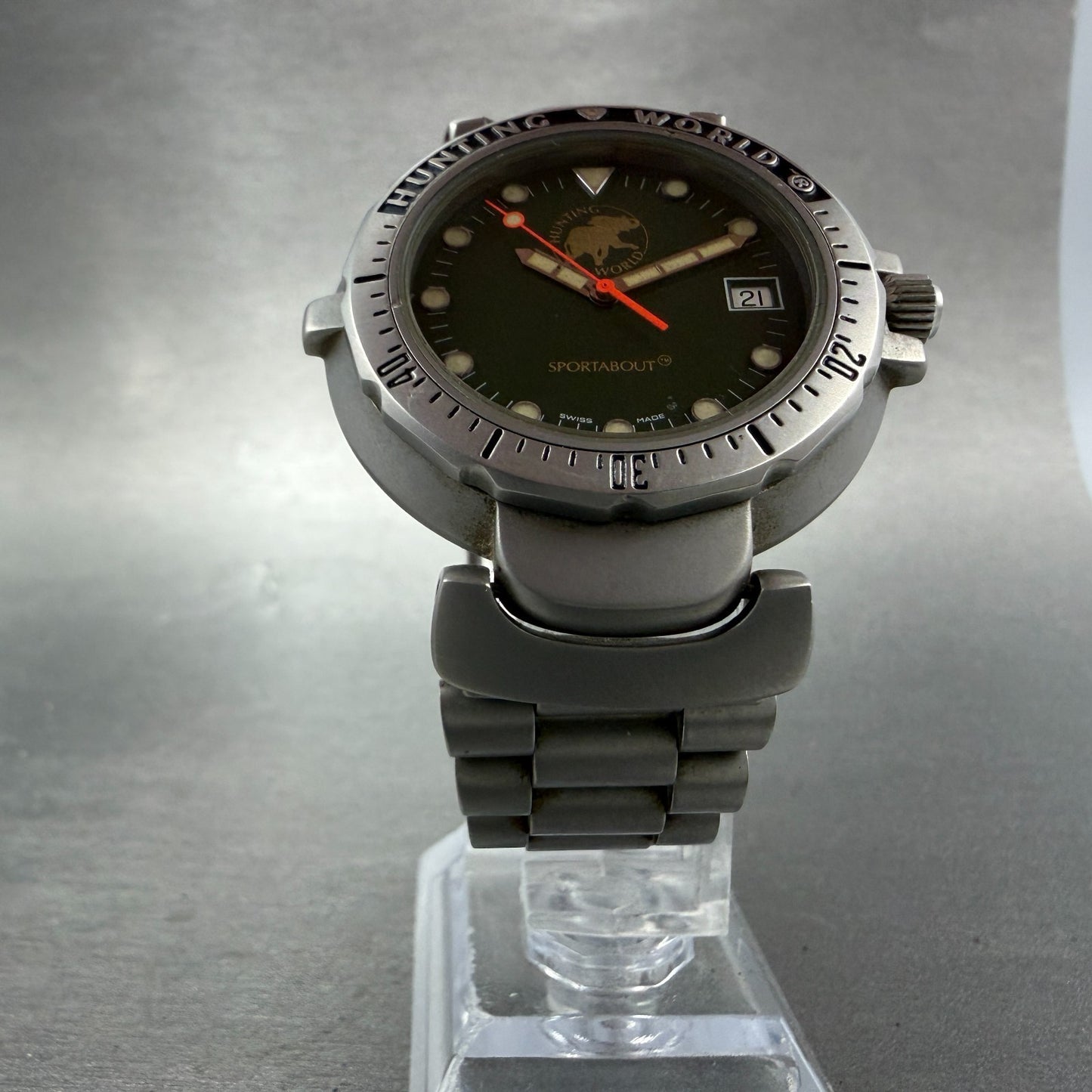 Hunting World Sportabout Dive Watch Men 41mm Green Dial Steel Date Round NewBat5