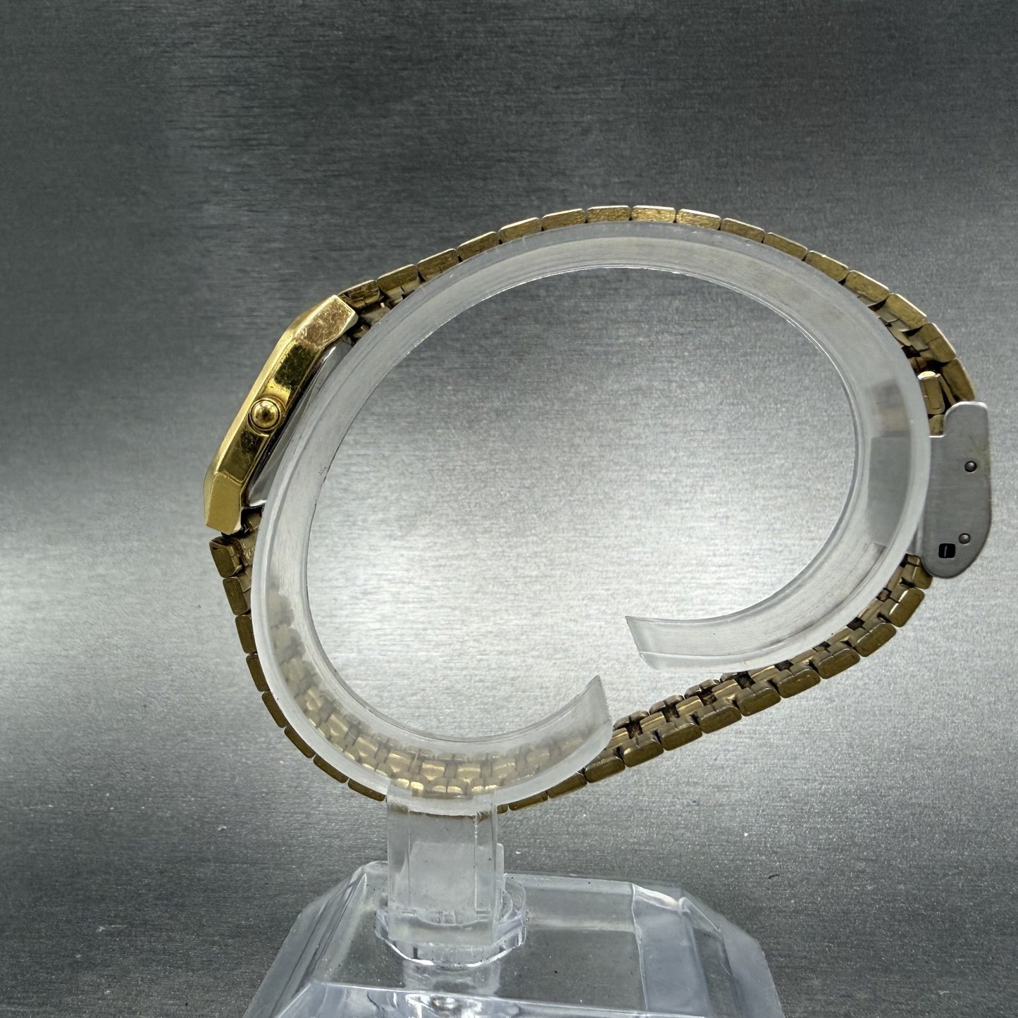 Seiko Tank Watch Women 17mm Black Dial Gold Tone 2Y01-5D20 Rectangle New Battery6