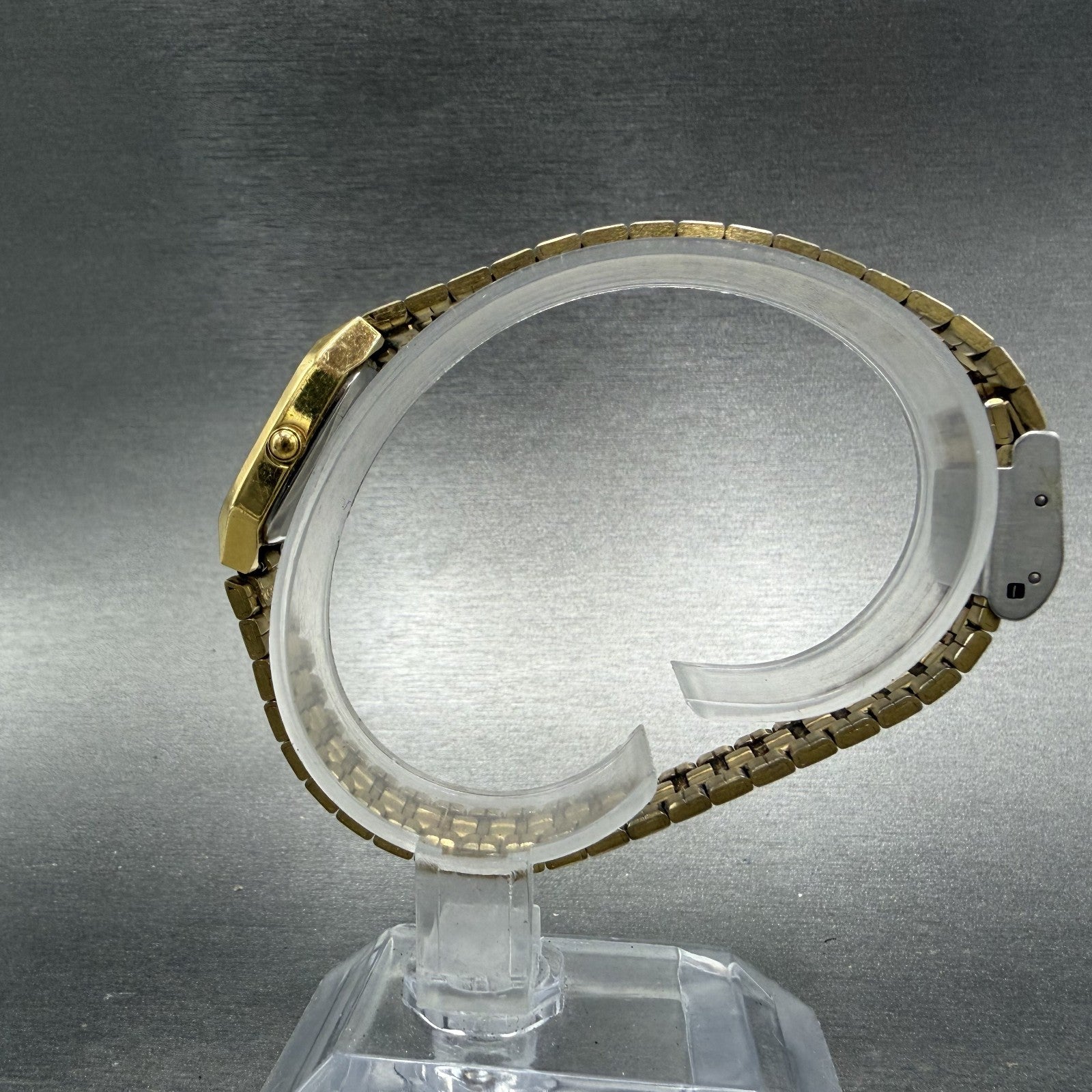 Seiko Tank Watch Women 17mm Black Dial Gold Tone 2Y01-5D20 Rectangle New Battery6
