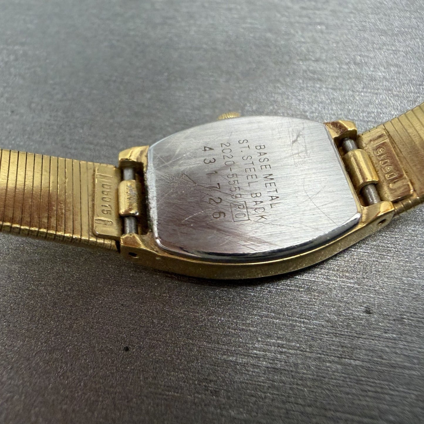 Seiko Watch Women 16mm Gold Dial Gold Tone 2C205559 Tonneau VTG New Battery9