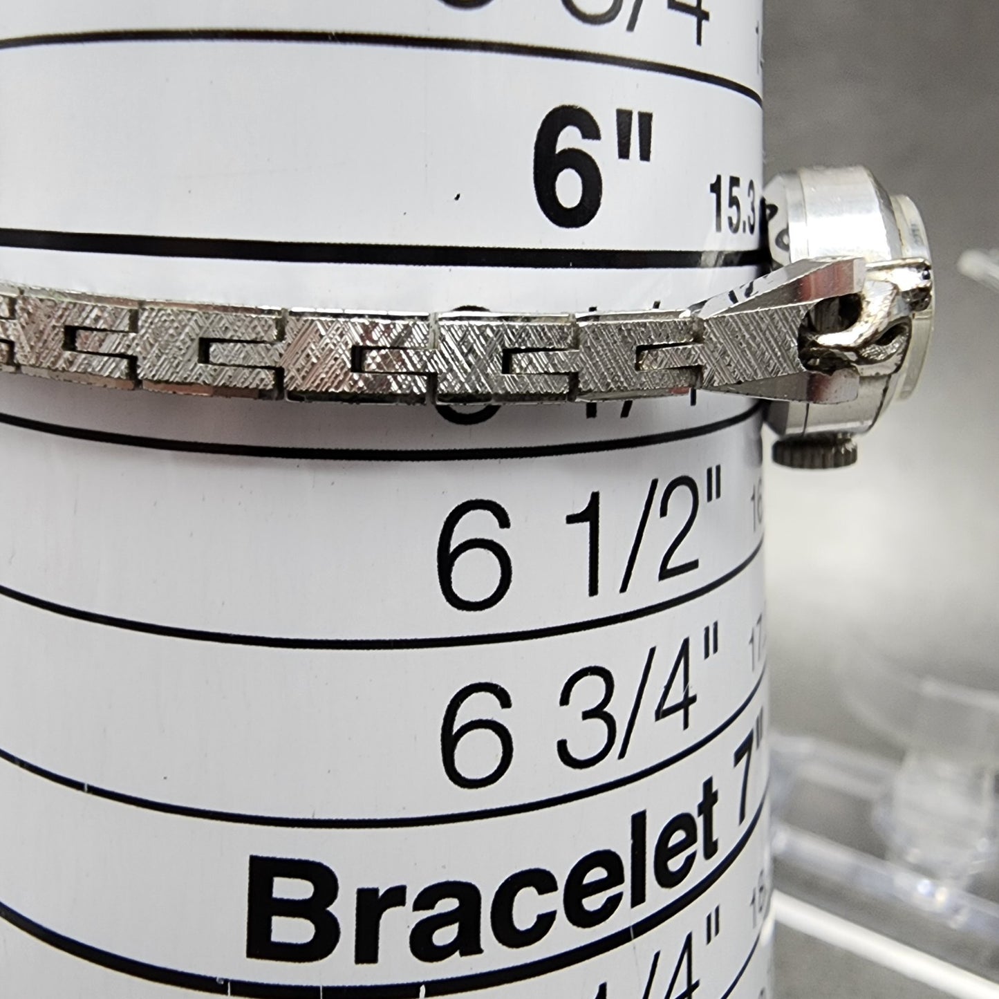 Seiko Solar Watch Women 15mm White Dial Silver Tone Manual 107840 Runs10