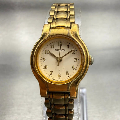 Seiko Watch Women 19mm White Dial Gold Tone Round V401-0289 New Battery Vintage0