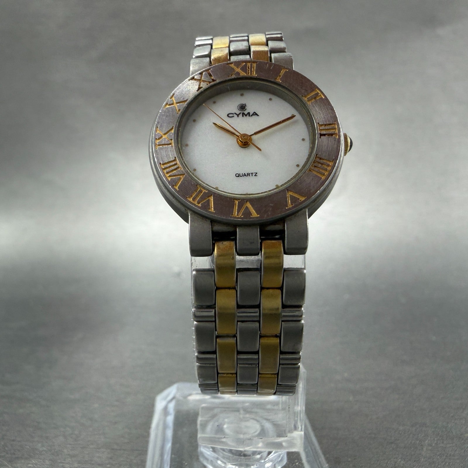 Cyma Watch Women 25mm White MOP Dial Two Tone Round 002 New Battery5