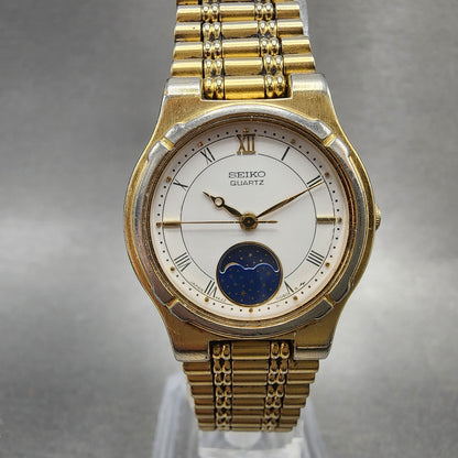 Seiko Moonphase Watch Women 24mm White Dial Gold Tone 4K220069 New Battery0