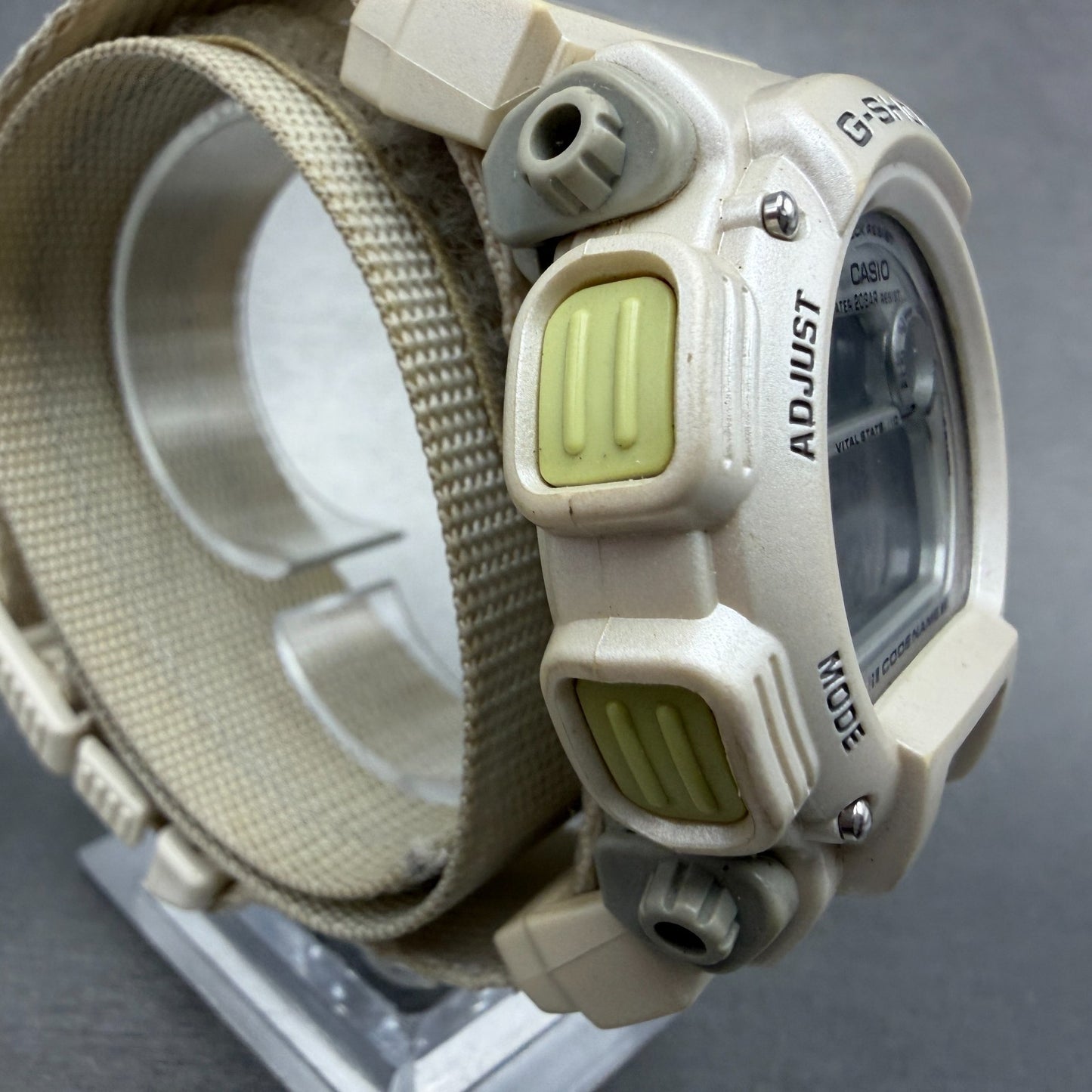 Casio G-Shock DW-8800 Watch Men 46mmDigital White Gray Case Round READ!!! NewBat3