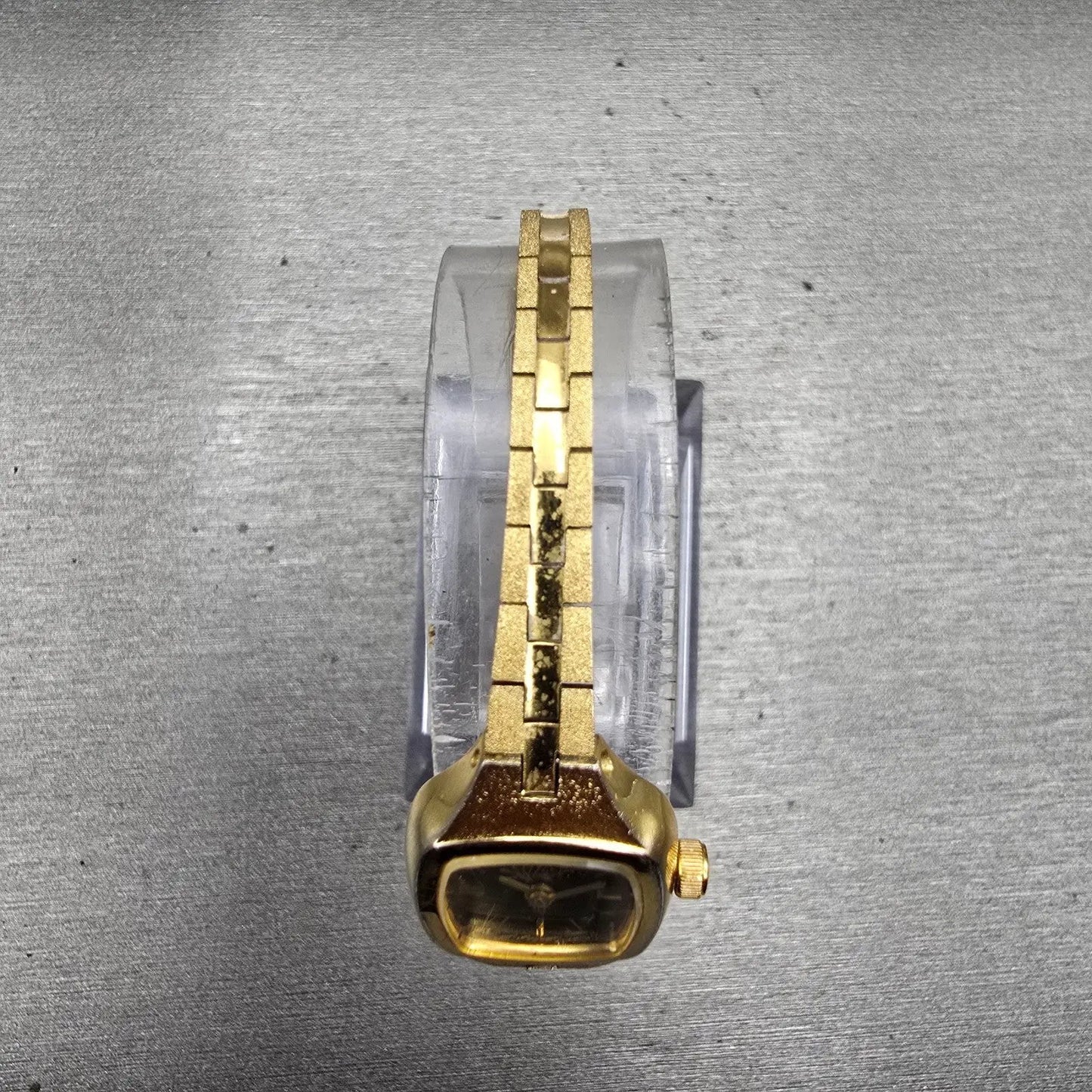 Citizen CQ Watch Women 17mm Black Dial Gold Tone Rectangle 3220-S20889 New Batt4