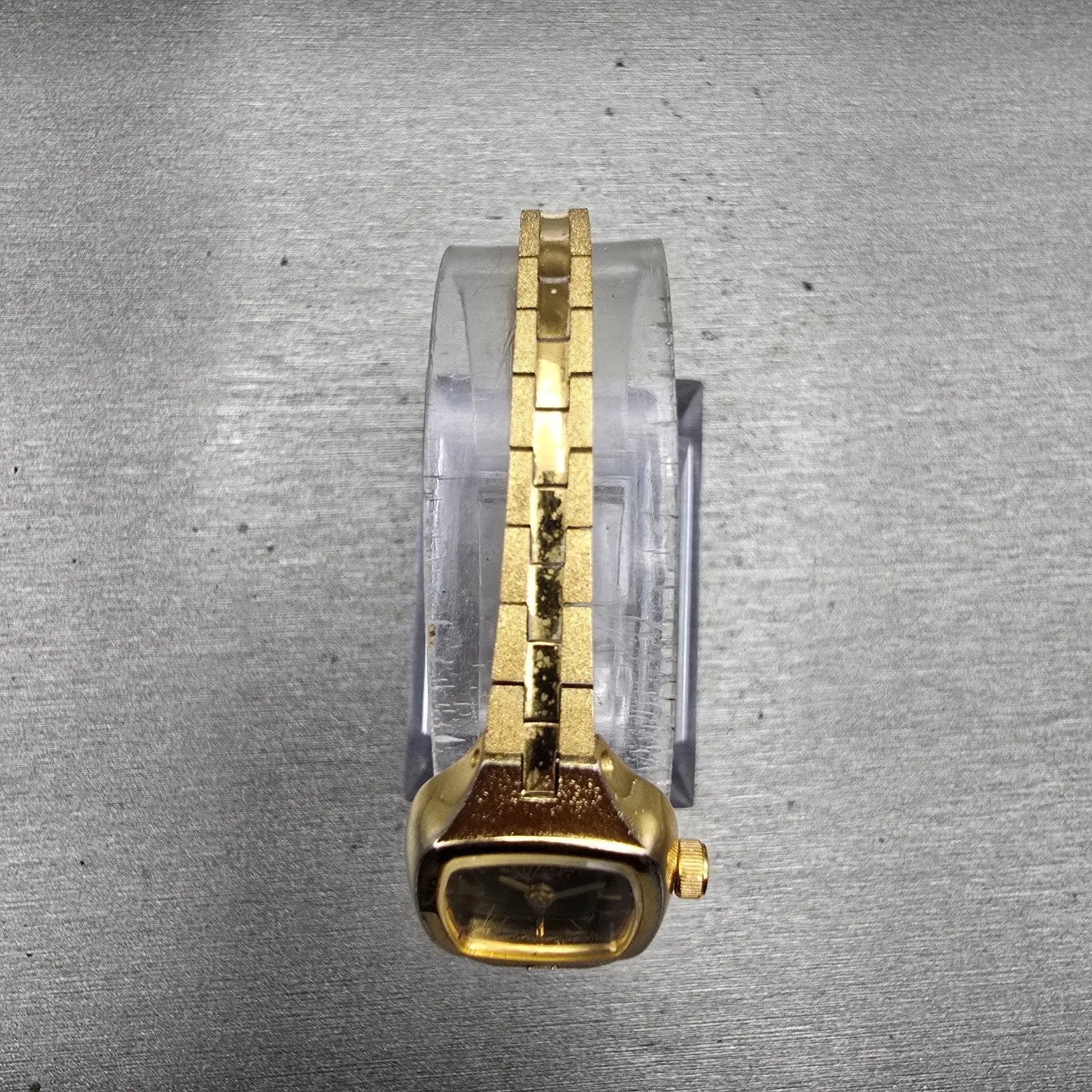 Citizen CQ Watch Women 17mm Black Dial Gold Tone Rectangle 3220-S20889 New Batt4