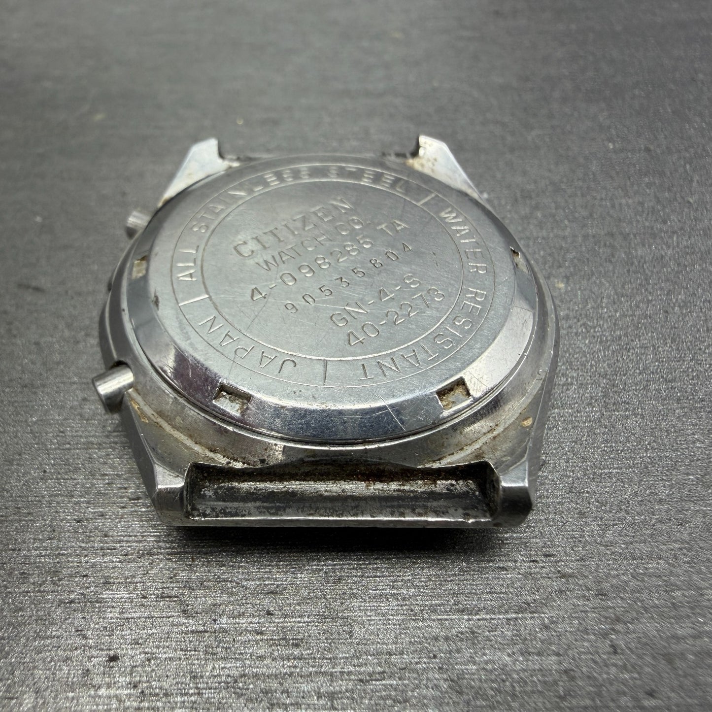 Citizen Digital Watch Men 35mm Digital Silver Tone Daydate Round READ!! New batt7