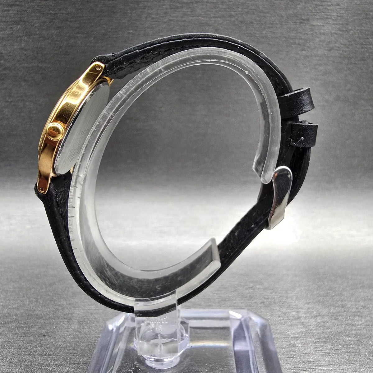 Seiko Watch Women 26mm White Dial Gold Tone Round V700-6091 New Battery6