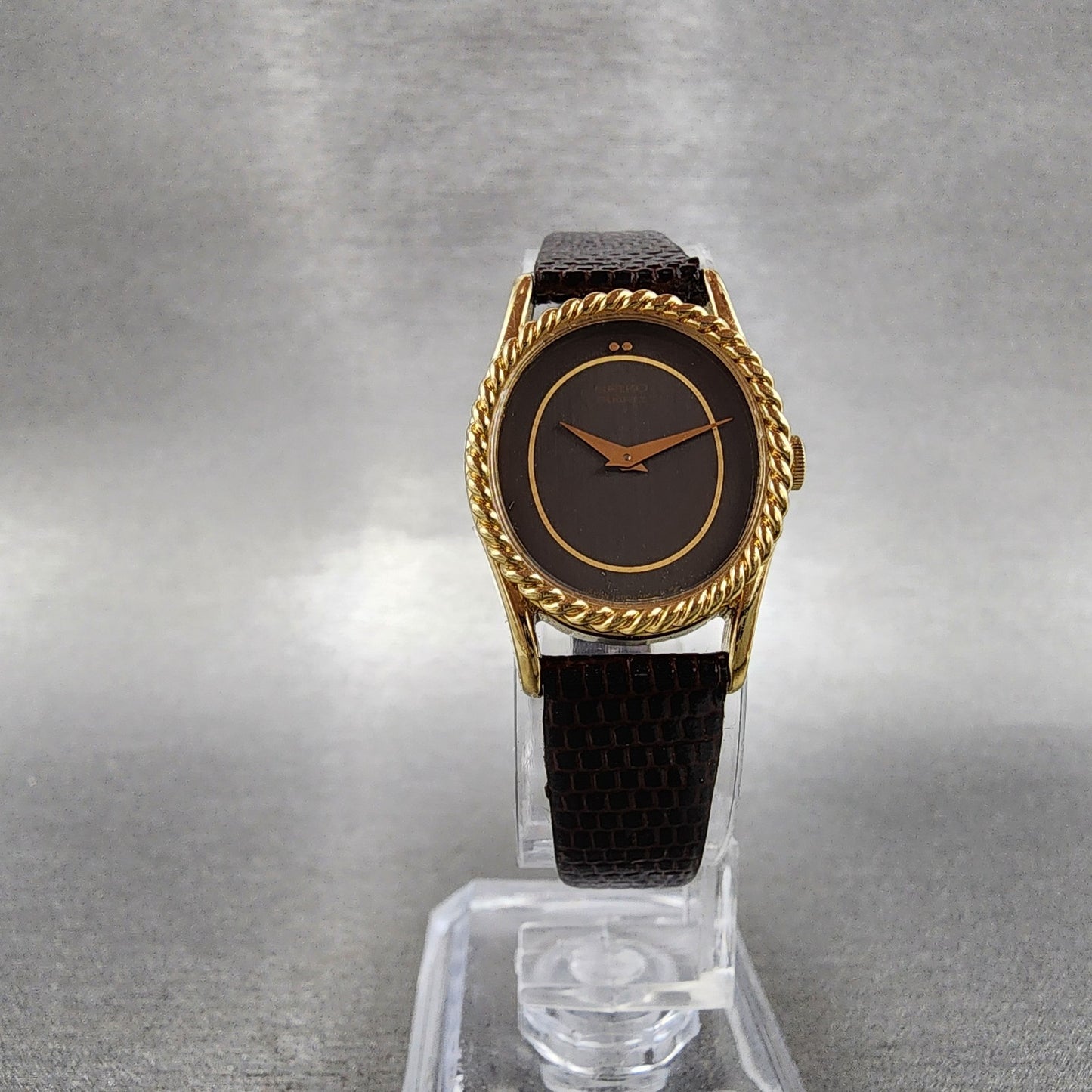 Seiko Watch Women 20mm Black Dial Gold Oval 14007170 New Battery5