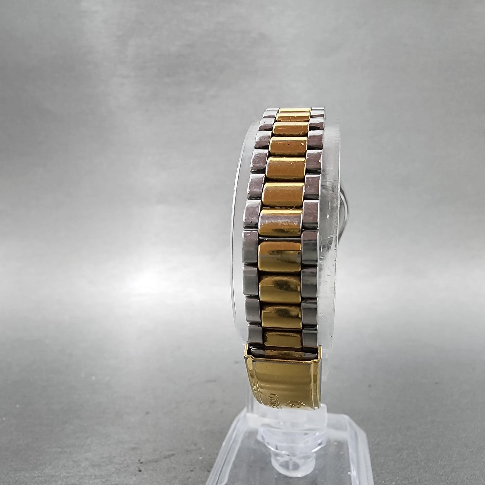 Seiko SQ Watch Women 24mm Gold Dial Two Tone Daydate Round 3E230A60 New Battery7