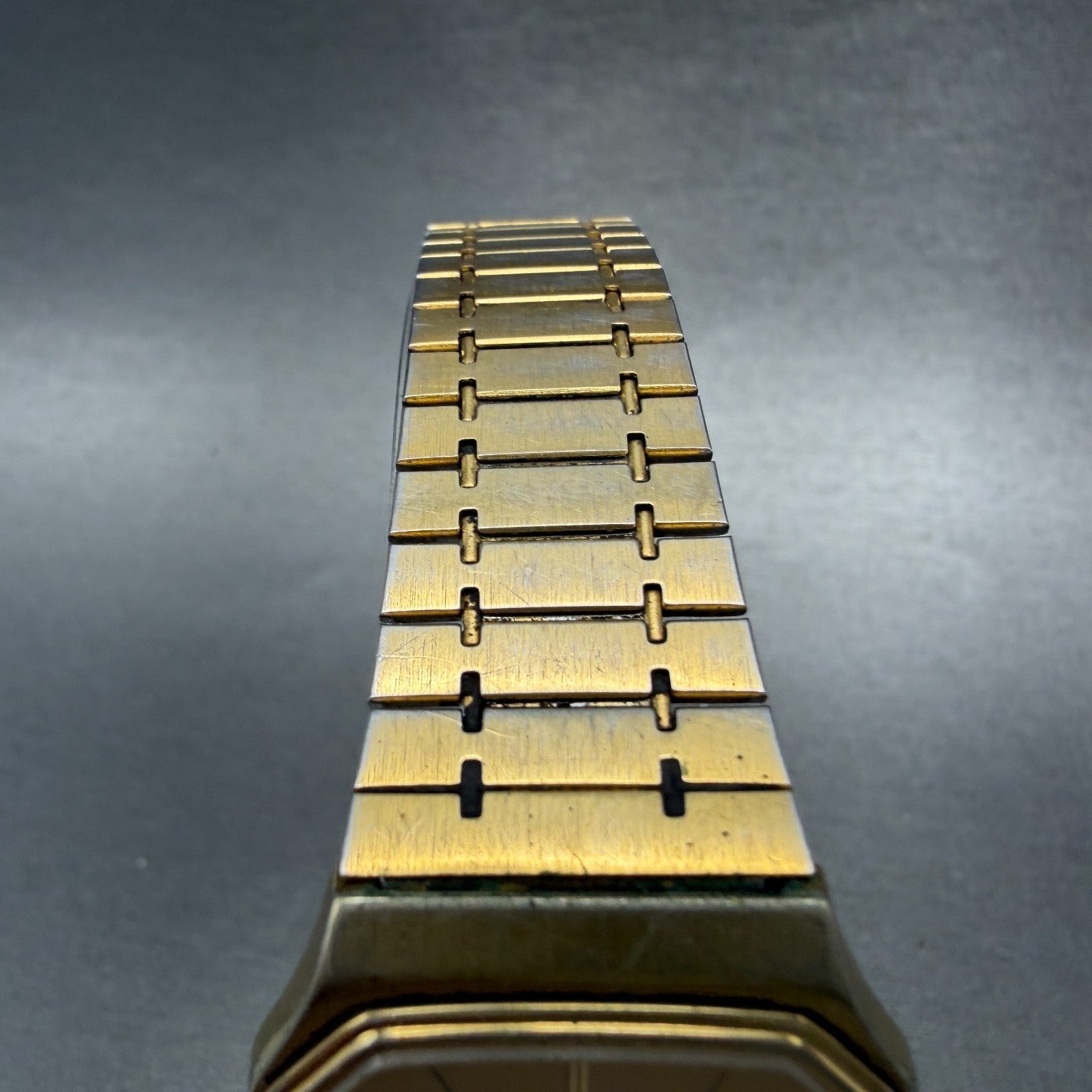 Seiko Watch Men 29mm Champagne Dial Gold Tone Date Octagon 6439-5039 New Batt 764