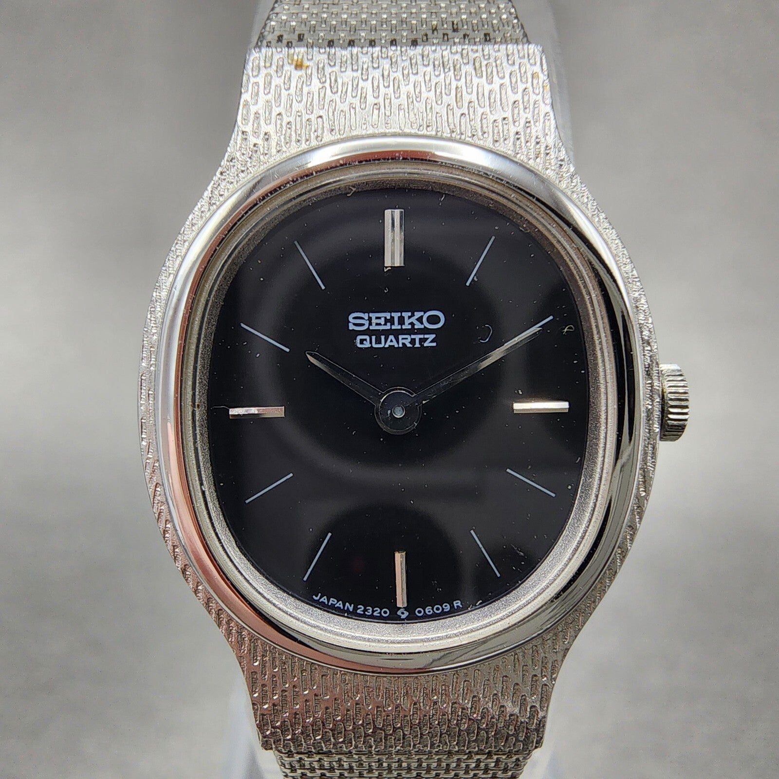 Seiko Watch Women 20mm Black Dial Silver Tone Oval 23205359 New Battery1