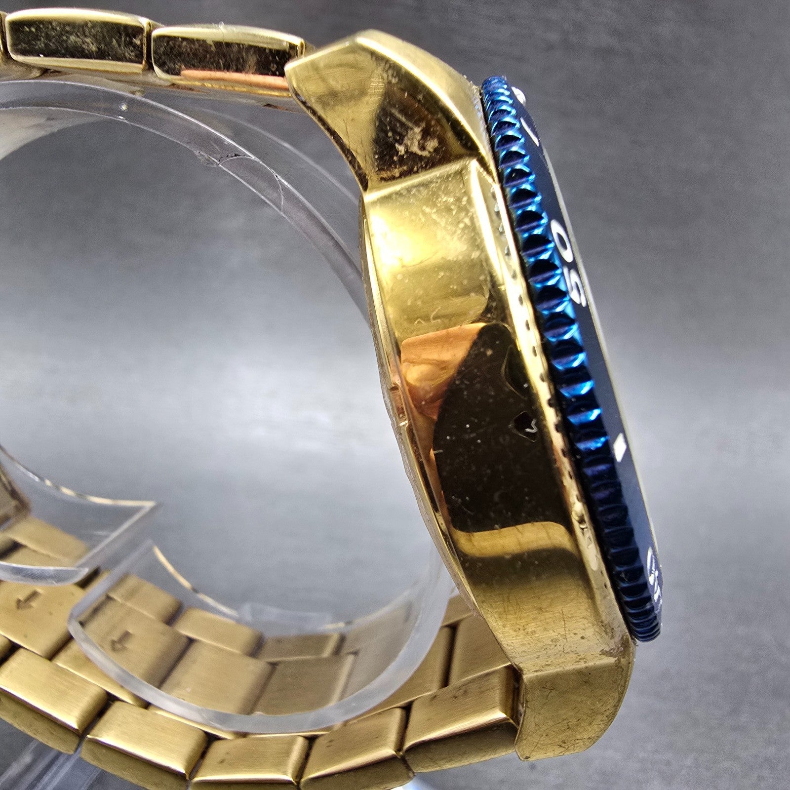 Invicta Chronograph Dive Watch Men 45mm Blue Dial Gold Tone 1205 New Battery3