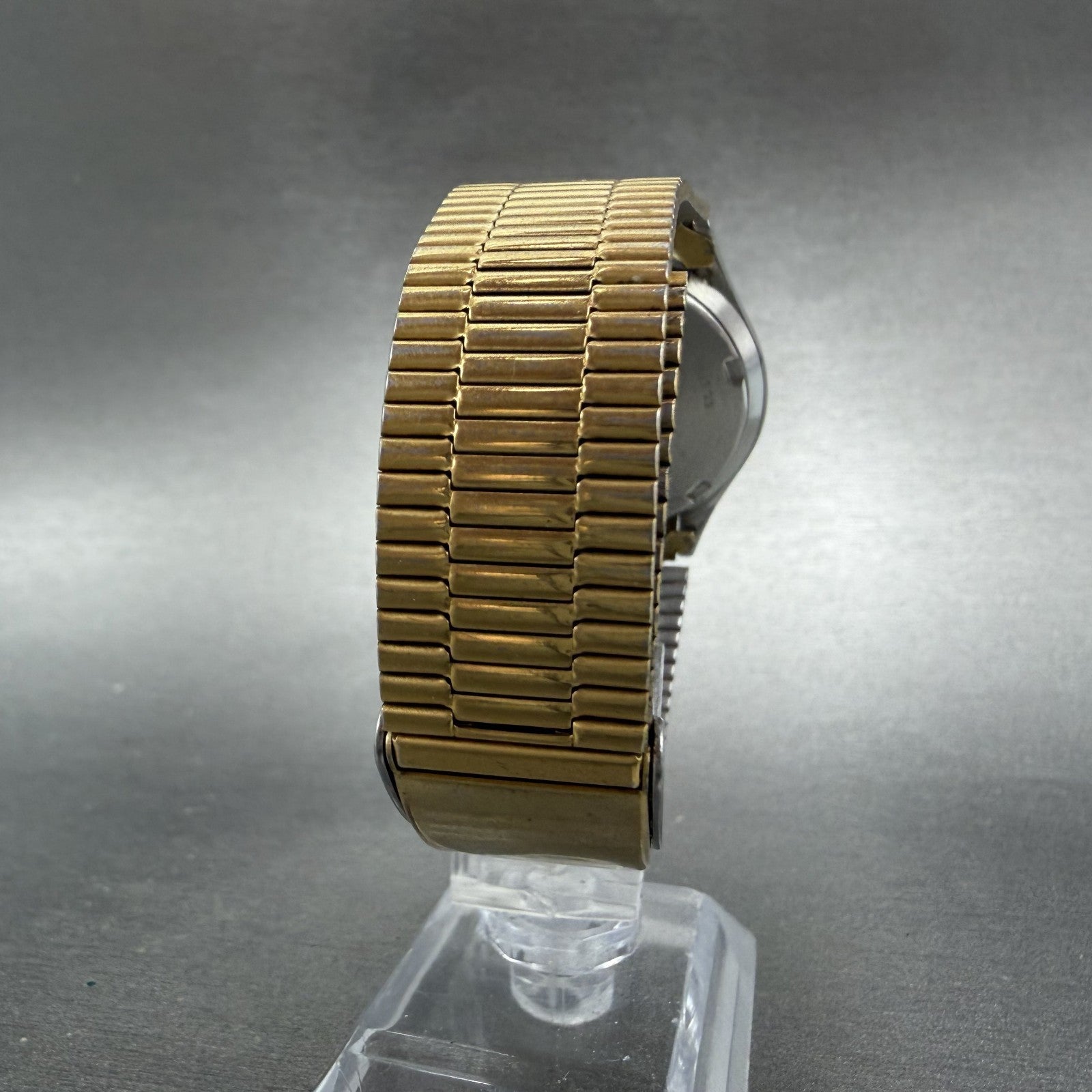 Seiko SQ Watch Men 35mm Gold Dial Two Tone Daydate 5H23-7B79 Round New BatteryI7