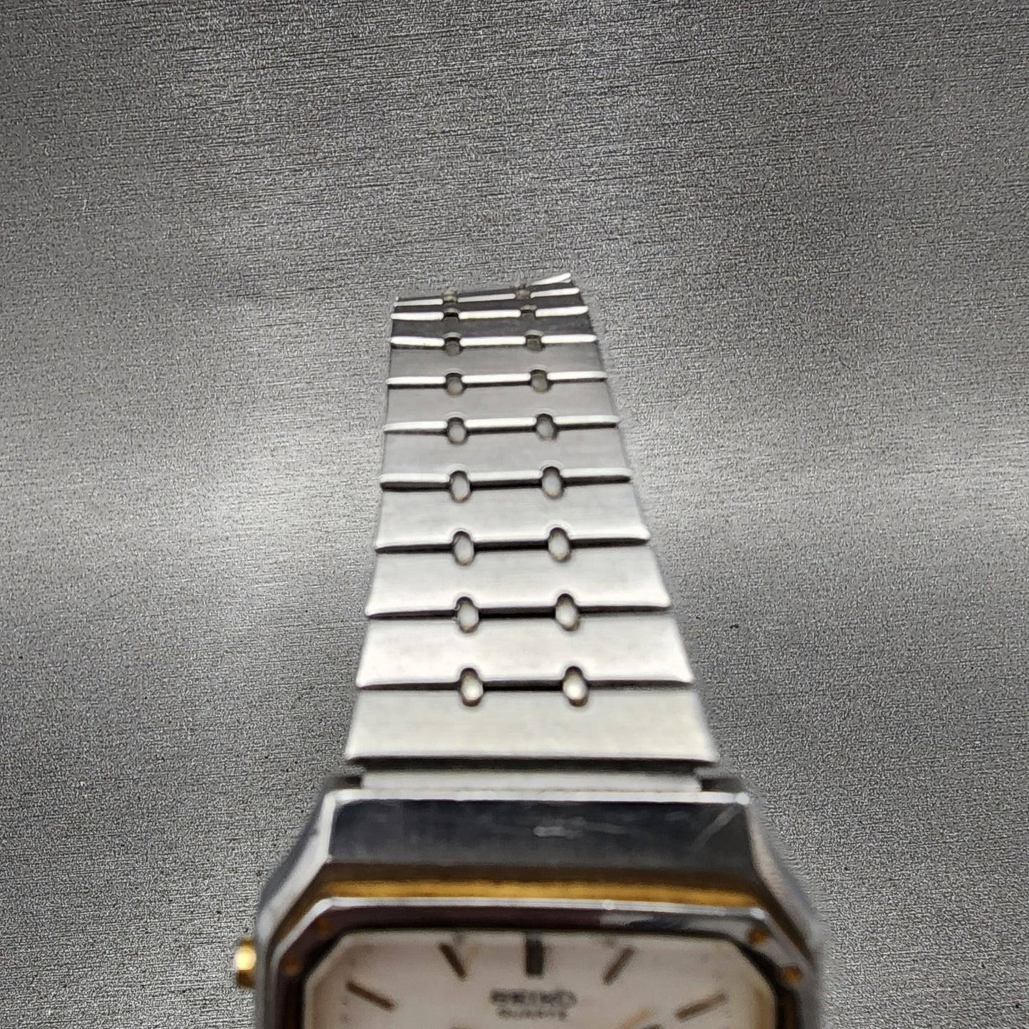 Seiko Analog Digital Watch Men 32mm White Dial Two Tone Alarm H4495150 PARTS5