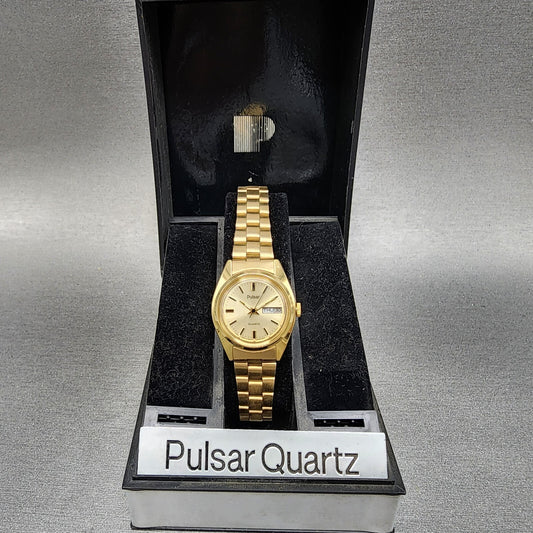 Pulsar President Watch Women 24mm Gold Dial Gold Tone Daydate Round NewBat NOS A0