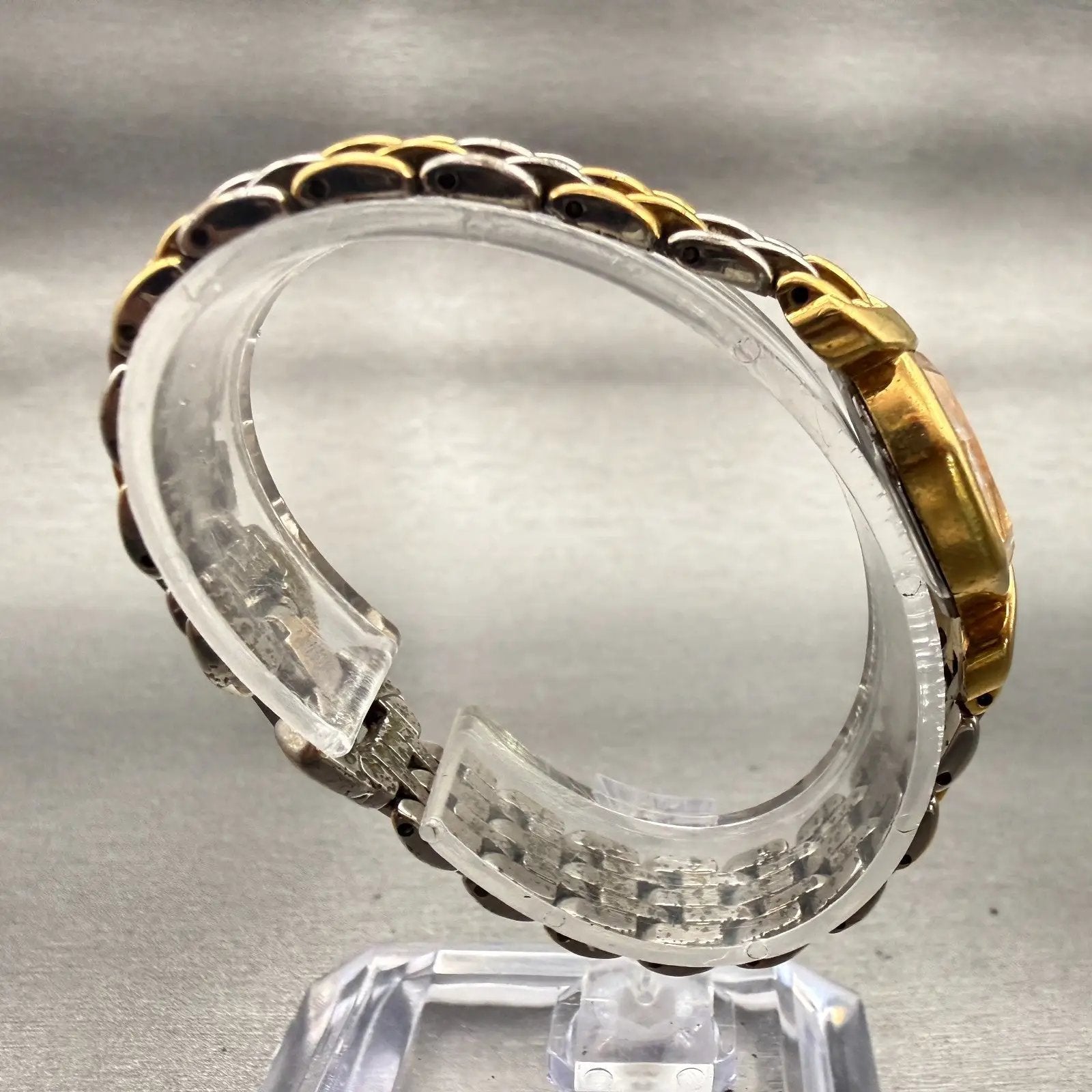 Seiko Watch Women 18mm White Dial Gold Tone Hexagon 4N00-6441 New Battery VTG8
