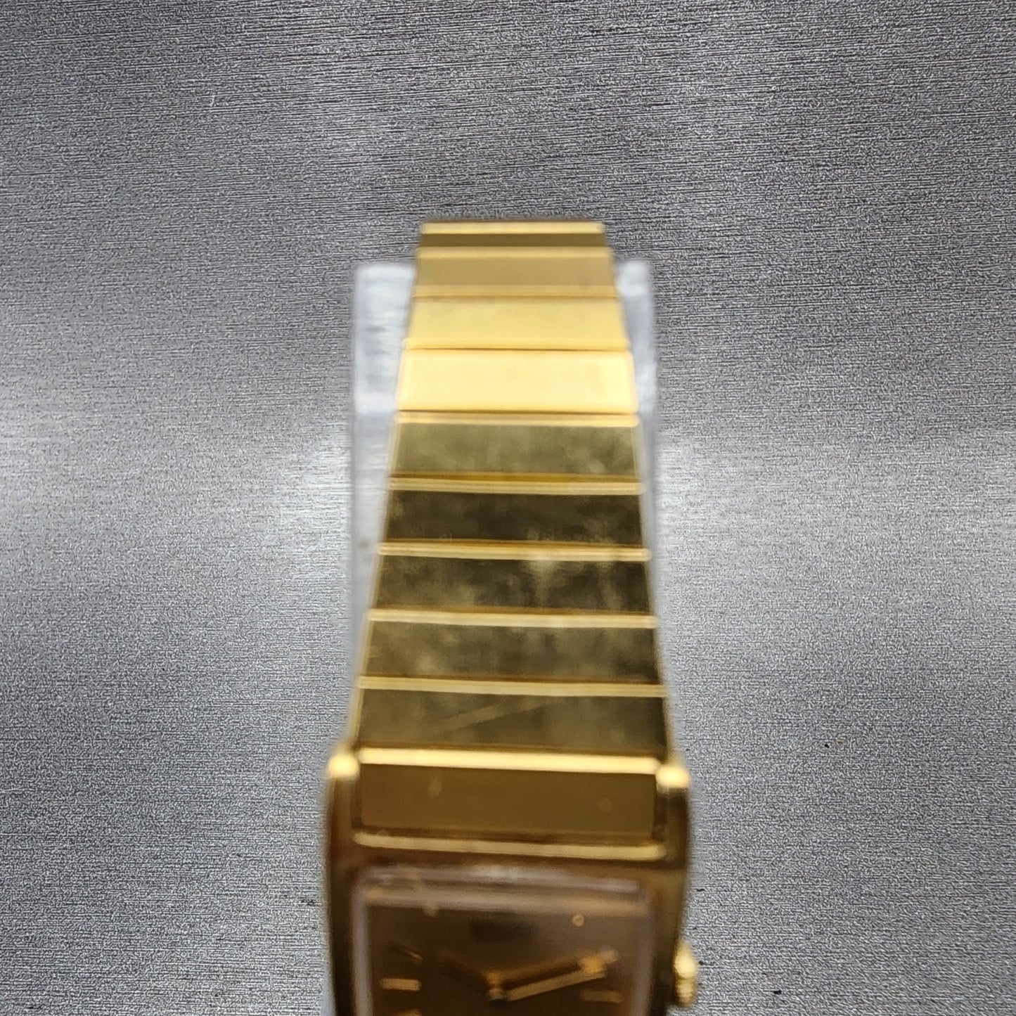 Seiko Tank Watch Women 17mm Champagne Dial Gold Tone Rectangle 2C205830 New Bat4