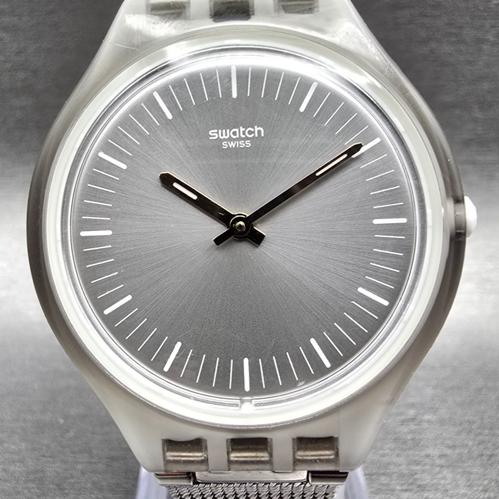 Swatch Skinmesh Watch Men 35mm Silver Dial Mesh Band Round SVOM100M New Battery1