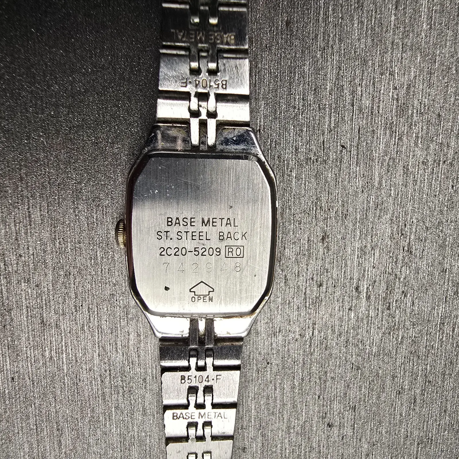 Seiko Watch Women 16mm Silver Dial Two Tone Rectangle 2C20-5209 New Battery VTG10