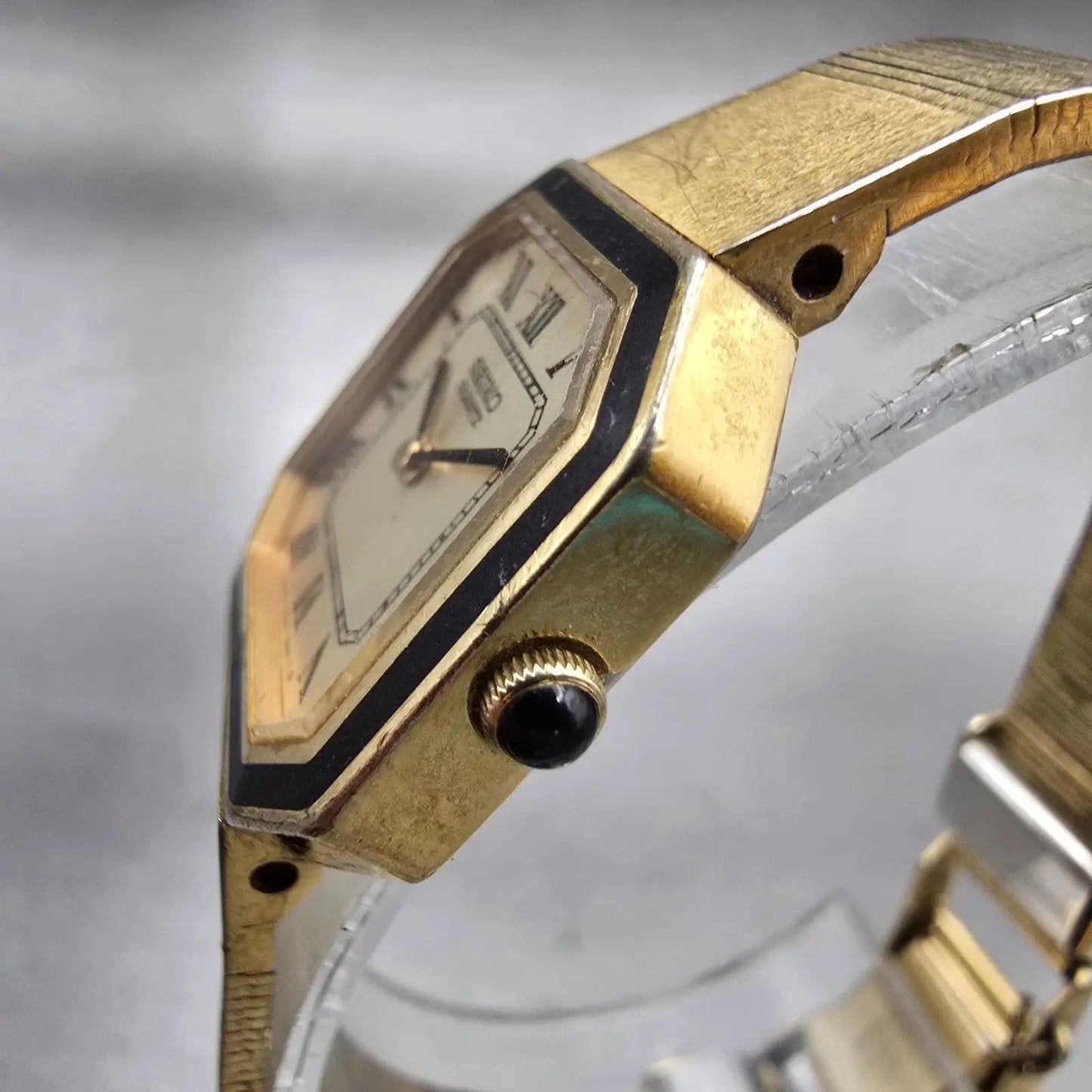 Seiko Watch Women 20mm Gold Dial Gold Tone Octagon 2320-5889 New Battery Vintage2