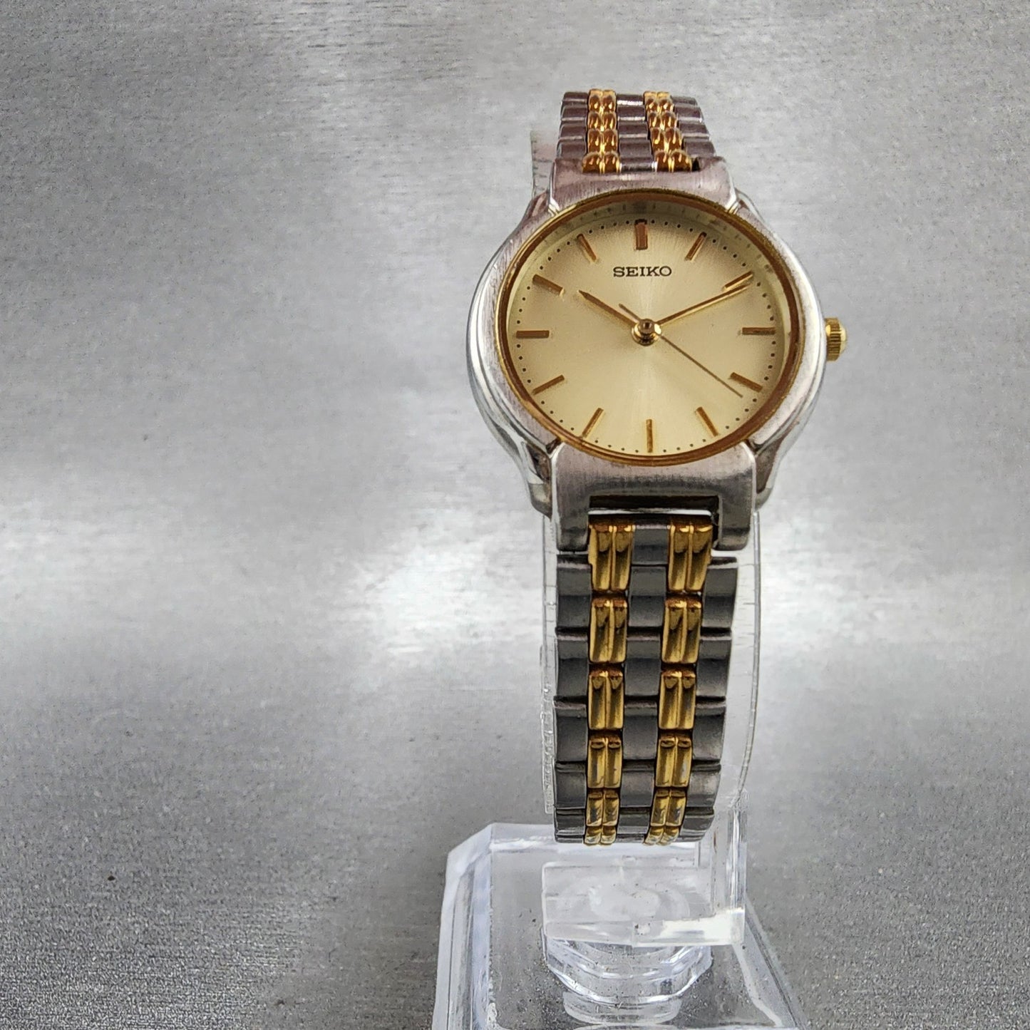 Seiko Watch Women 24mm Champagne Dial Two Tone Round V7012B90 New Battery ABC125
