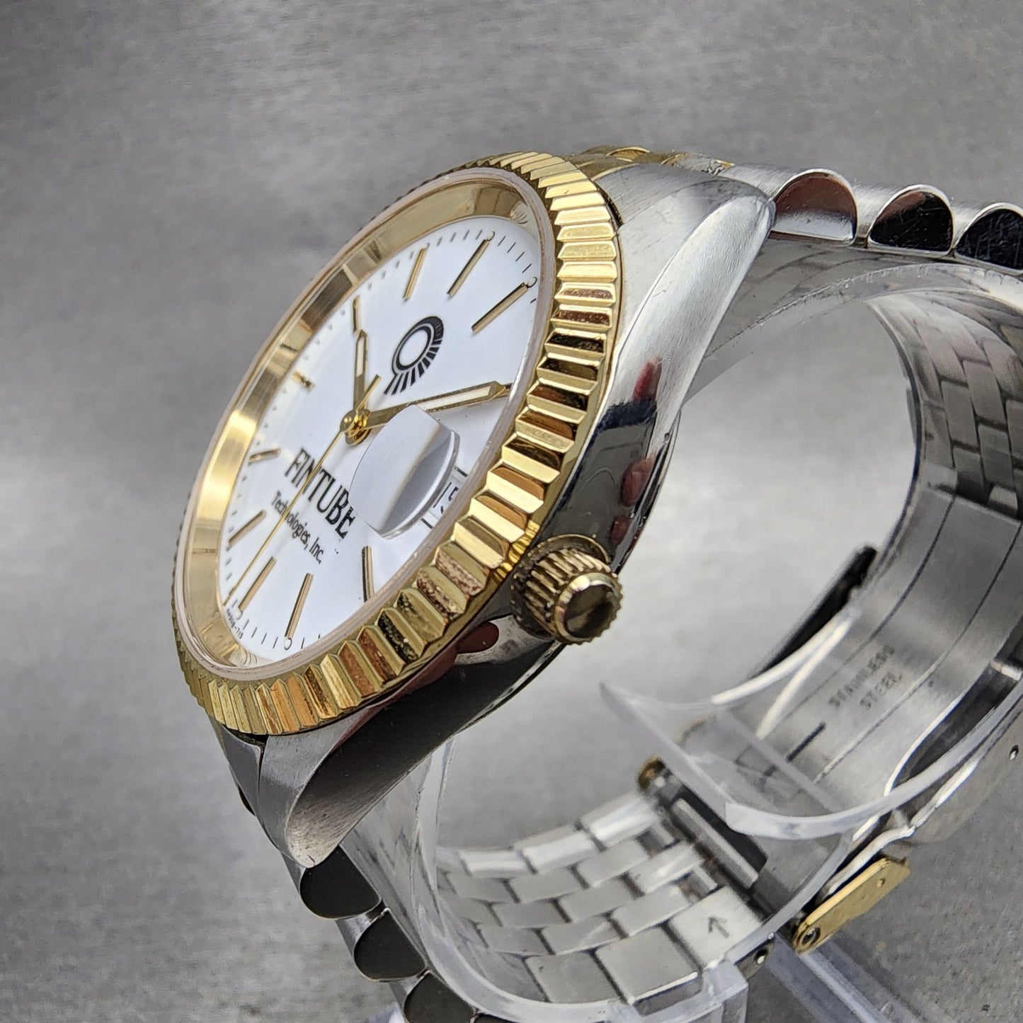 Fintube President Watch Men 35mm White Dial Two Tone Date Round New Battery 7153