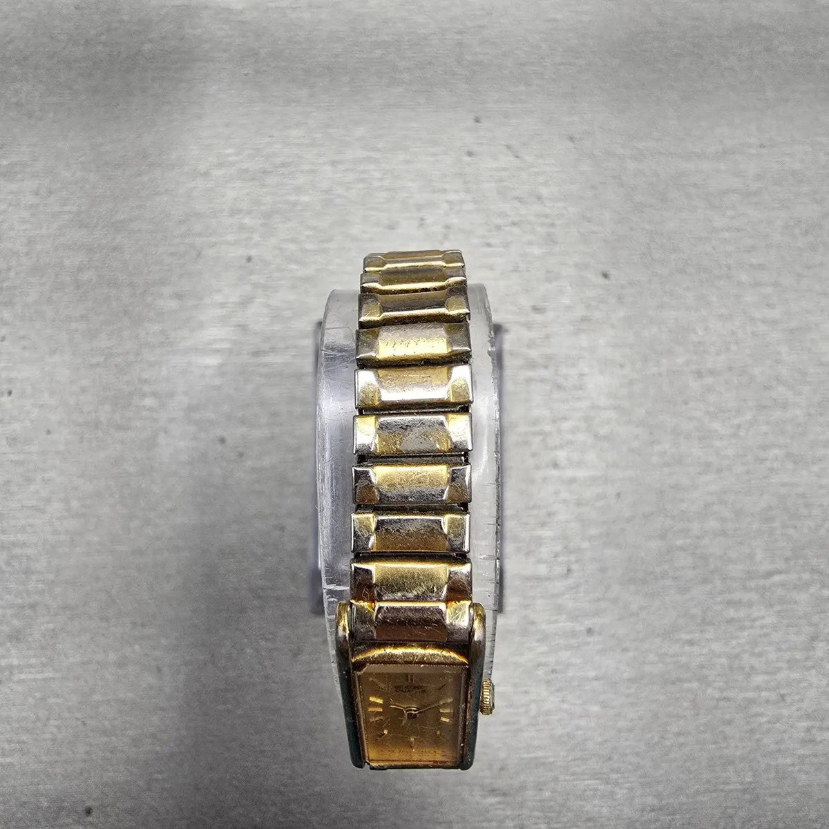 Seiko Watch Women 12mm Gold Dial Gold Tone Rectangle 2E20-5239 New Battery VTG4