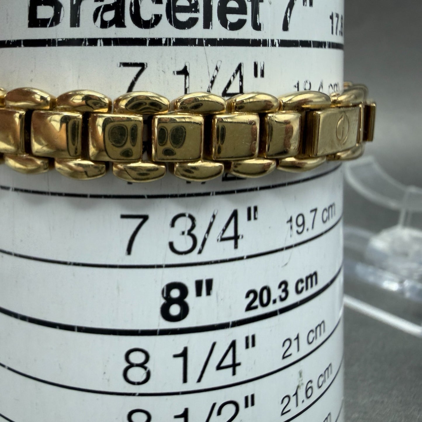 Elgin Watch Women 17mm MOP Dial Gold Tone Oval EG074 New Battery Bracelet10