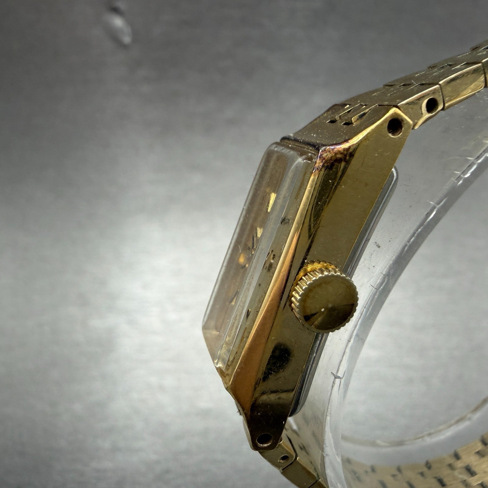 Seiko Tank Watch Women 12mm Champagne Dial Gold Tone Rectangle Manual Wind Runs52