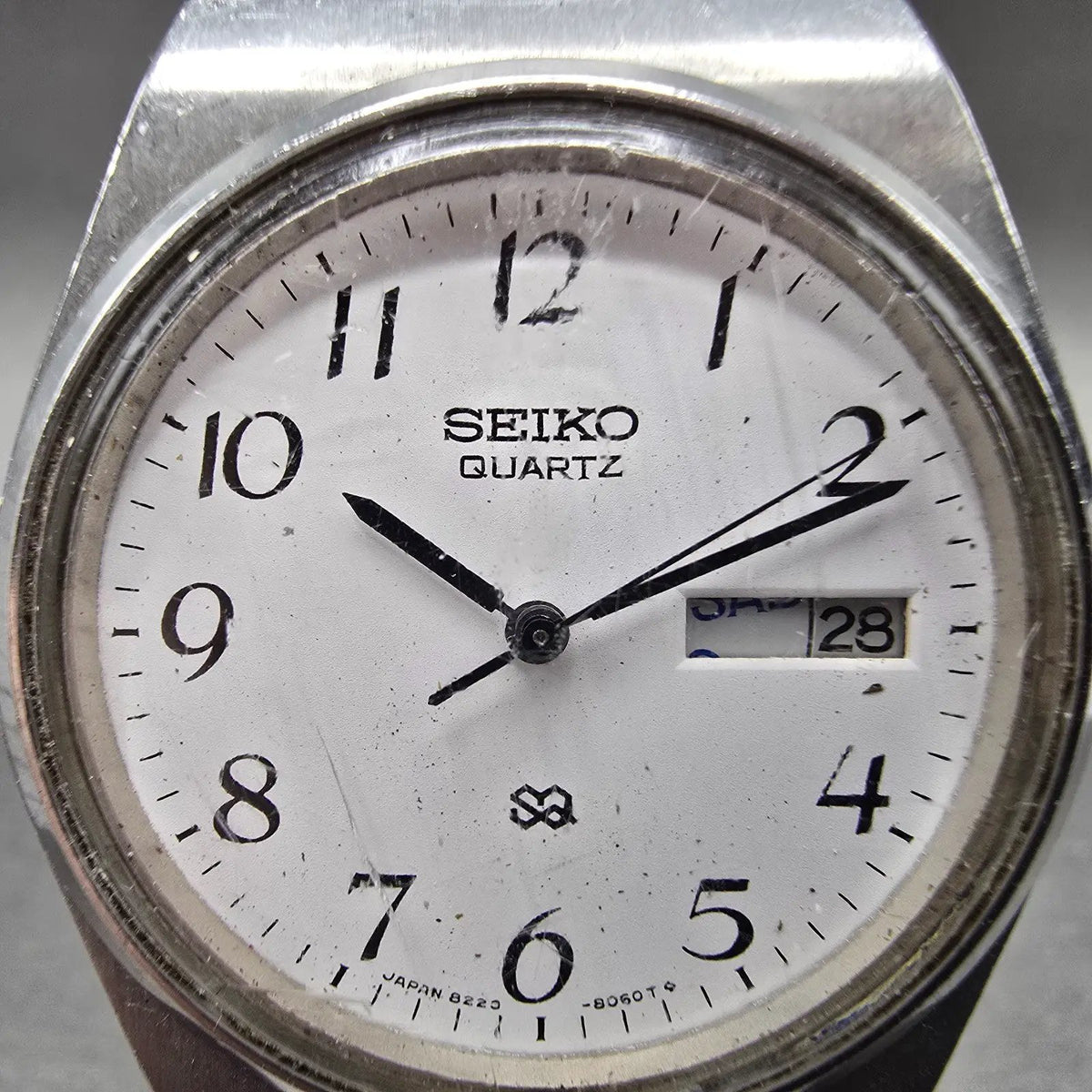 Seiko SQ Watch Men 35mm White Dial Silver Tone Dayadate READ!!! 8223-8029 NewBat2