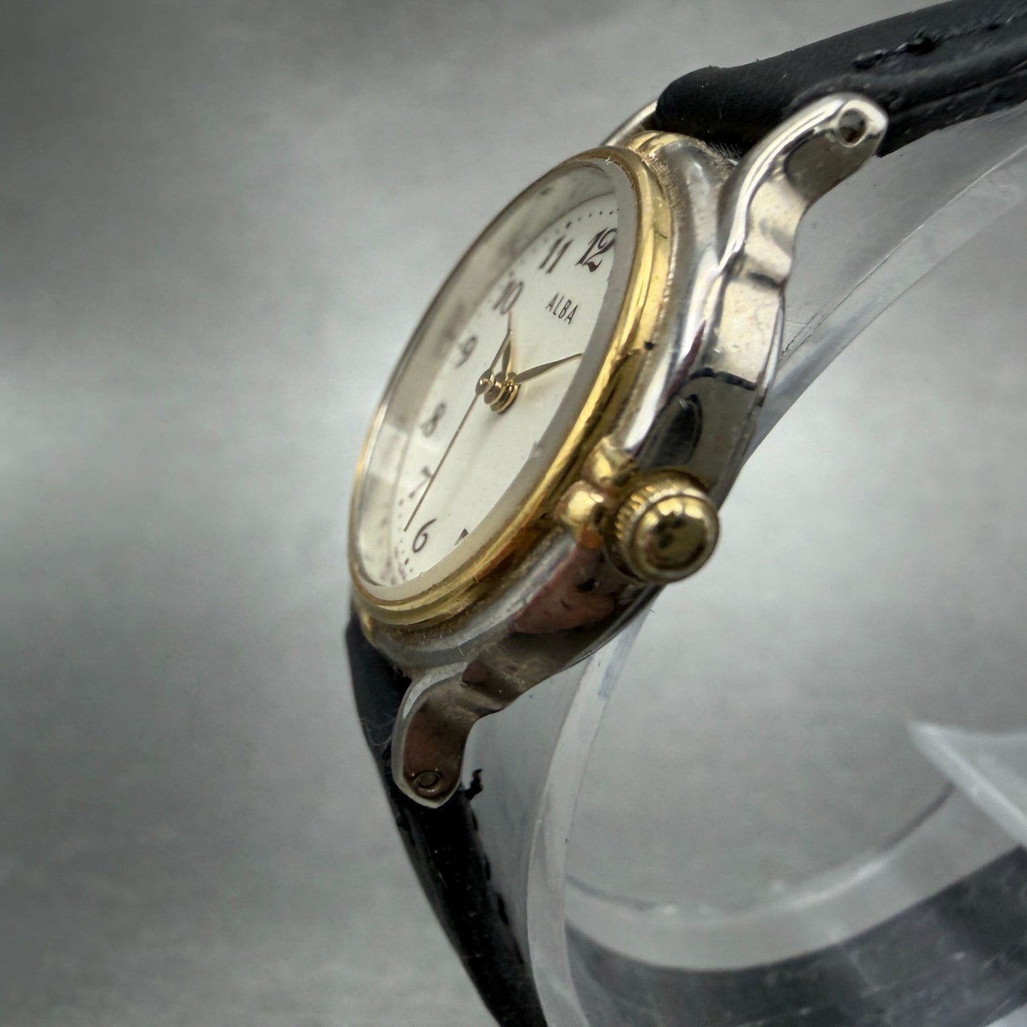 Seiko Alba Watch Women 23mm White Dial Two Tone Round 1N01-0EM0 New Battery2