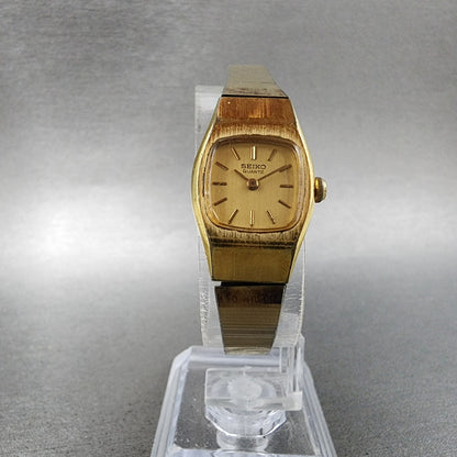 Seiko Watch Women 17mm Gold Dial Gold Tone Round 54205039 New Battery5