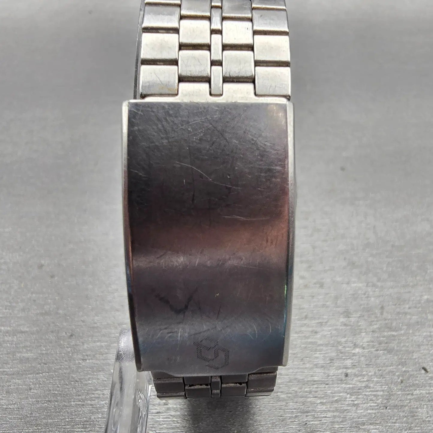 Citizen Crystron Watch Men 35mm Silver Dial Silver Tone Daydate 4-730585 New Bat7