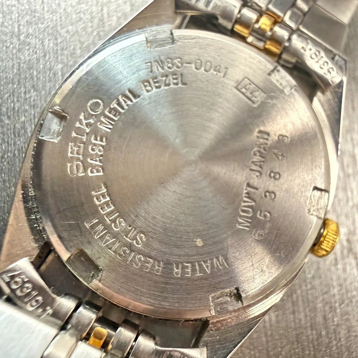 48304580