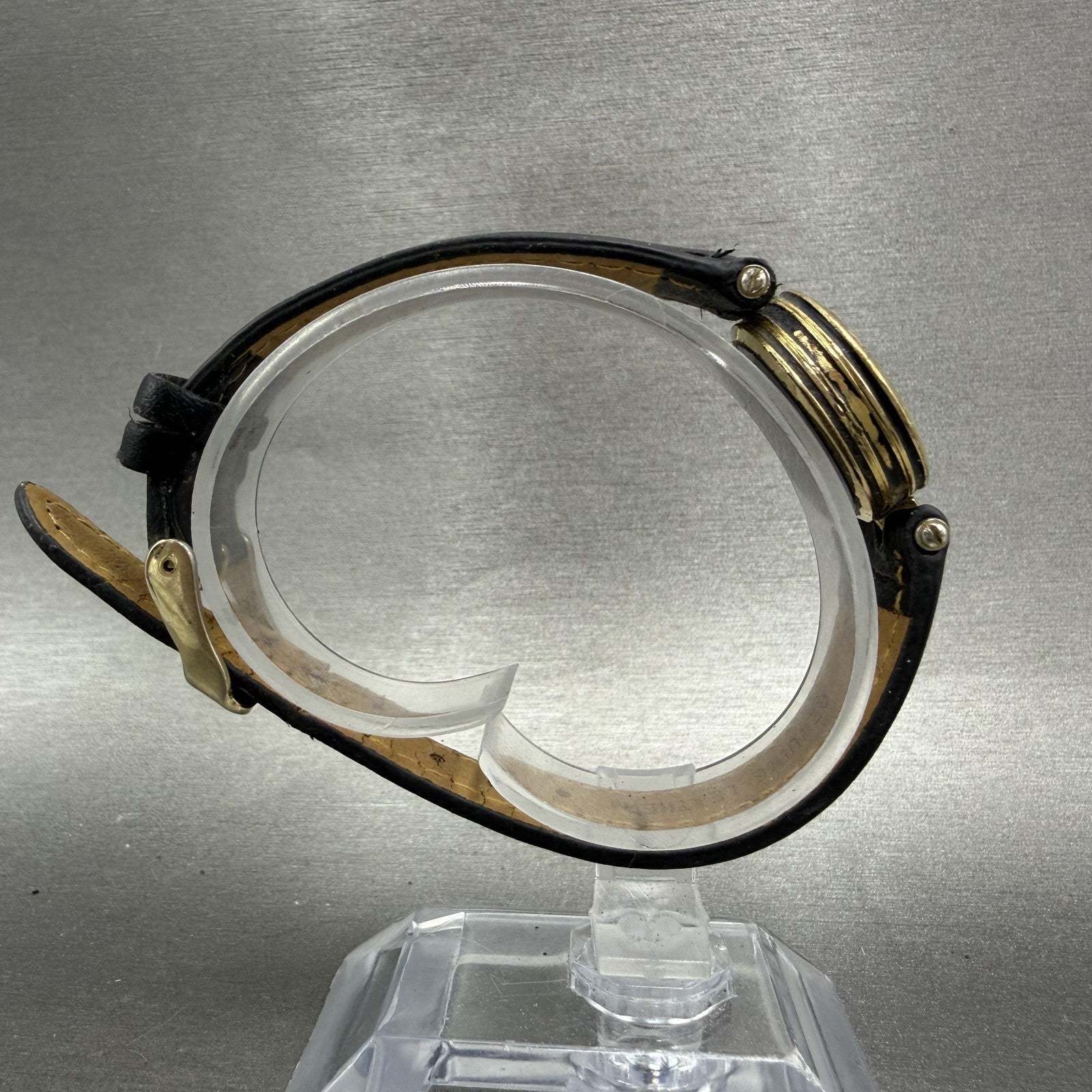 Gucci 2000L Watch Women 22mm Black Dial Gold Plated Round New Battery VTG ABC7