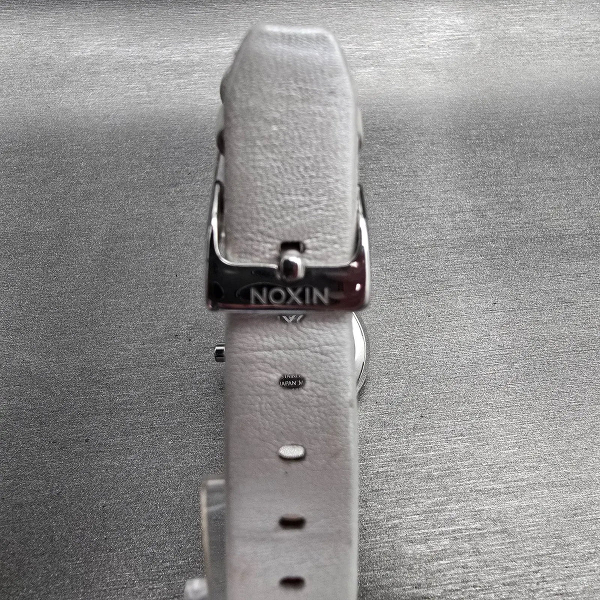 Nixon The Kenzie Leather Watch Women 26mm White Dial Silver Tone Round New Batt7