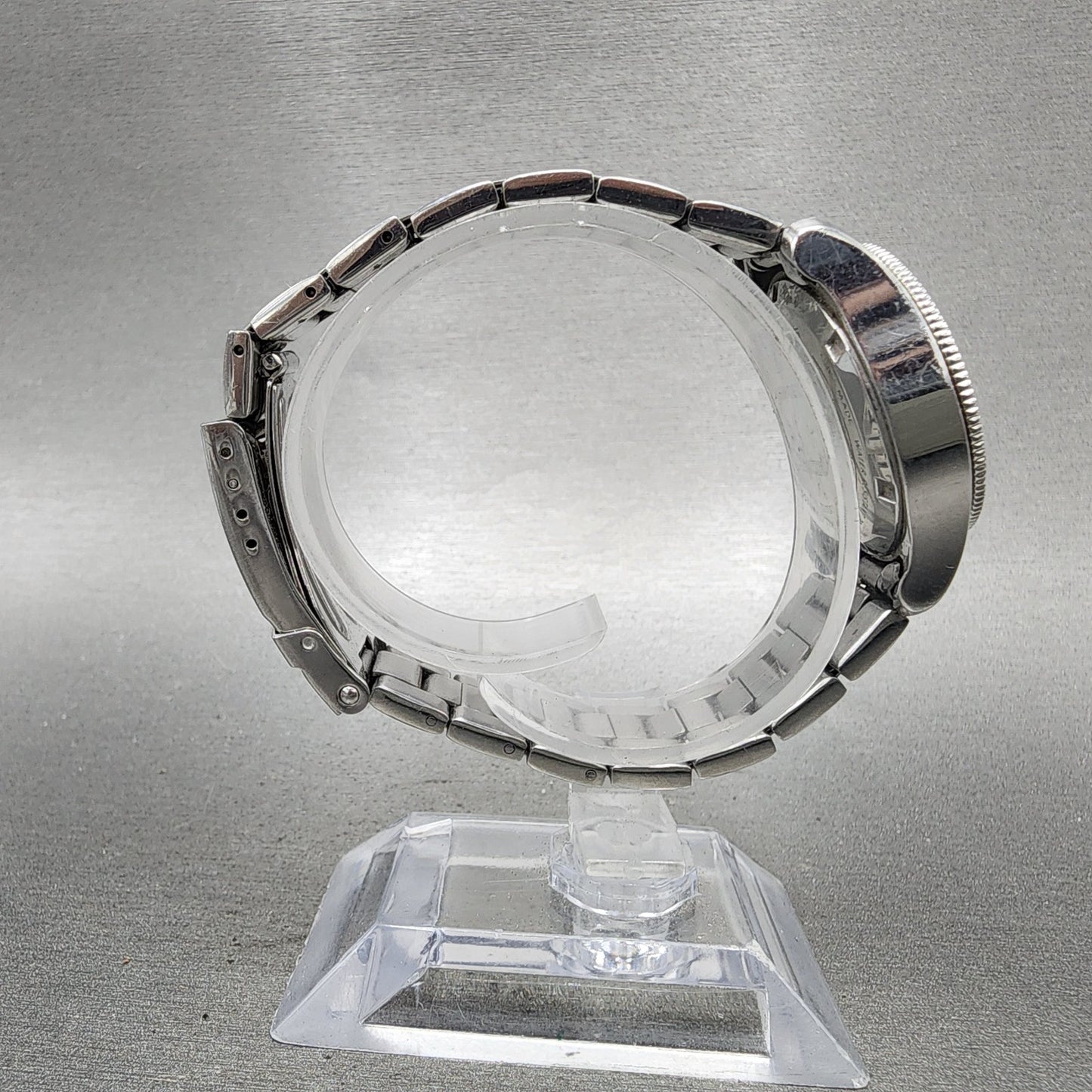 Wenger Battalion Dive Watch Women 31mm Blue Dial Silver Tone Date Round New Batt8